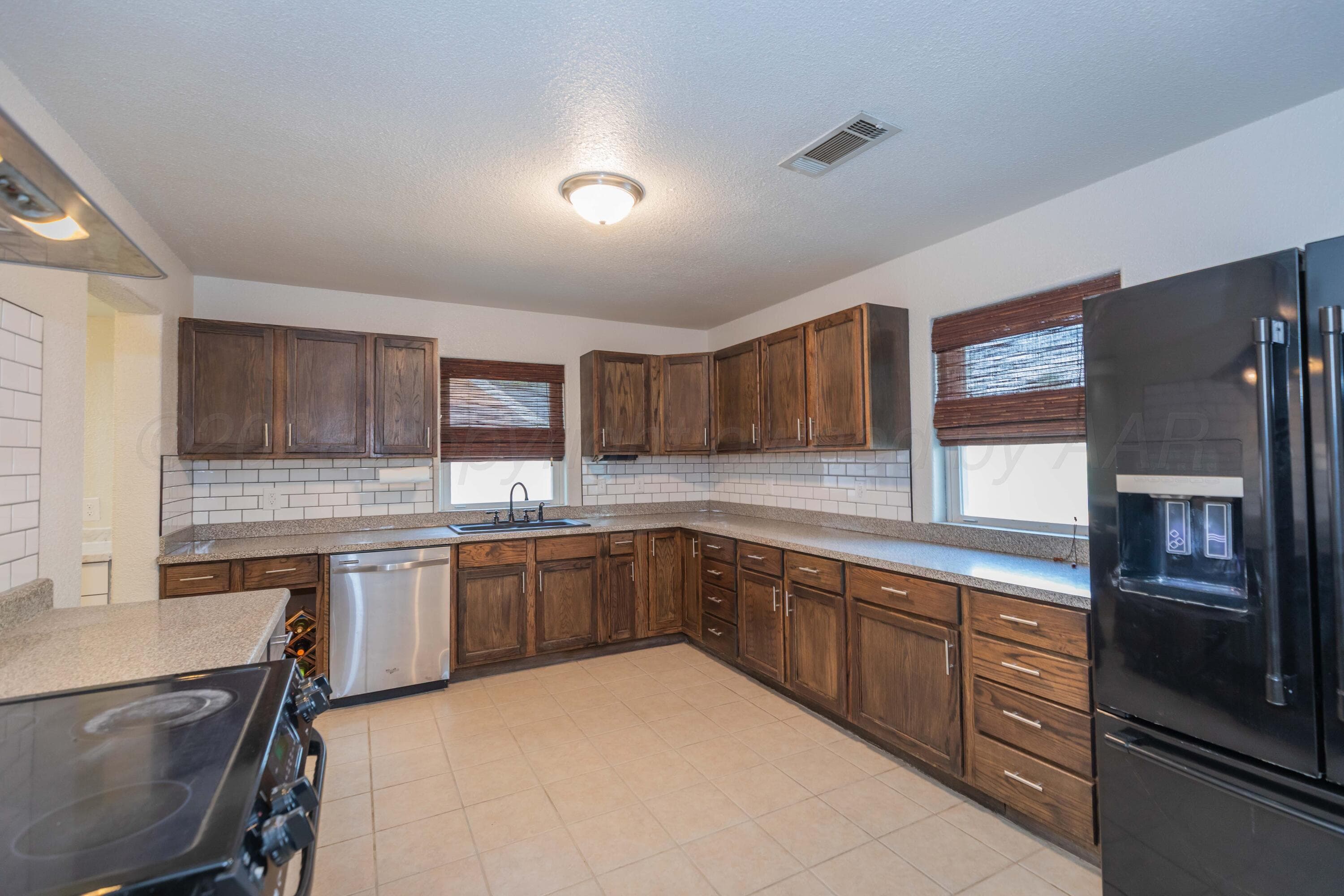 1612 N EVERGREEN Street, Pampa, TX 79065-4522, photo 11