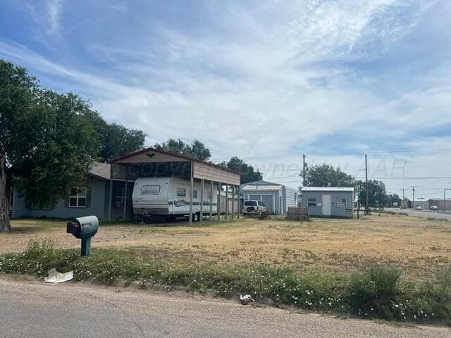 817-821 S Birch Street, Perryton, TX 79070, photo 2