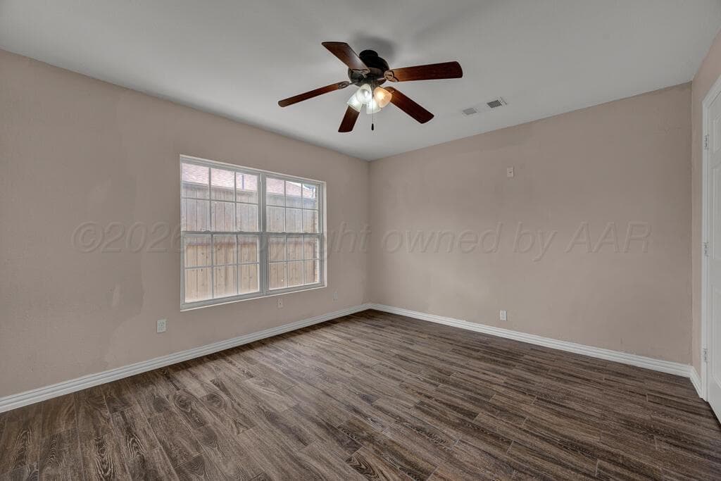 244 N Kingwood Street, Hereford, TX 79045, photo 11