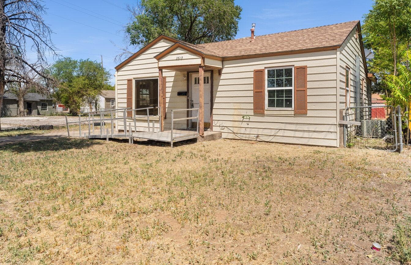 2613 SANBORN Street, Amarillo, TX 79107-5627, photo 3