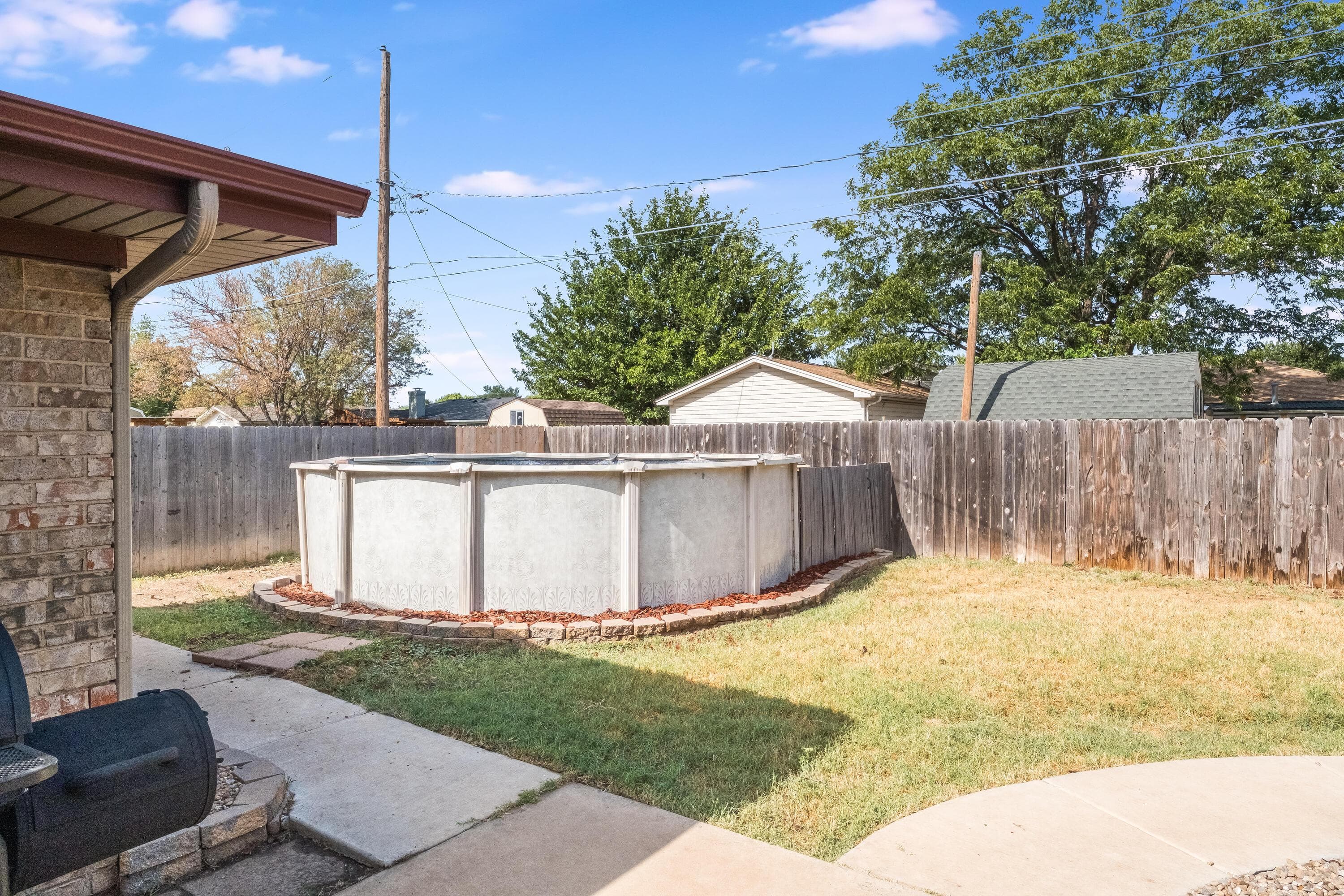 2419 N CHEROKEE Drive, Pampa, TX 79065-3103, photo 30