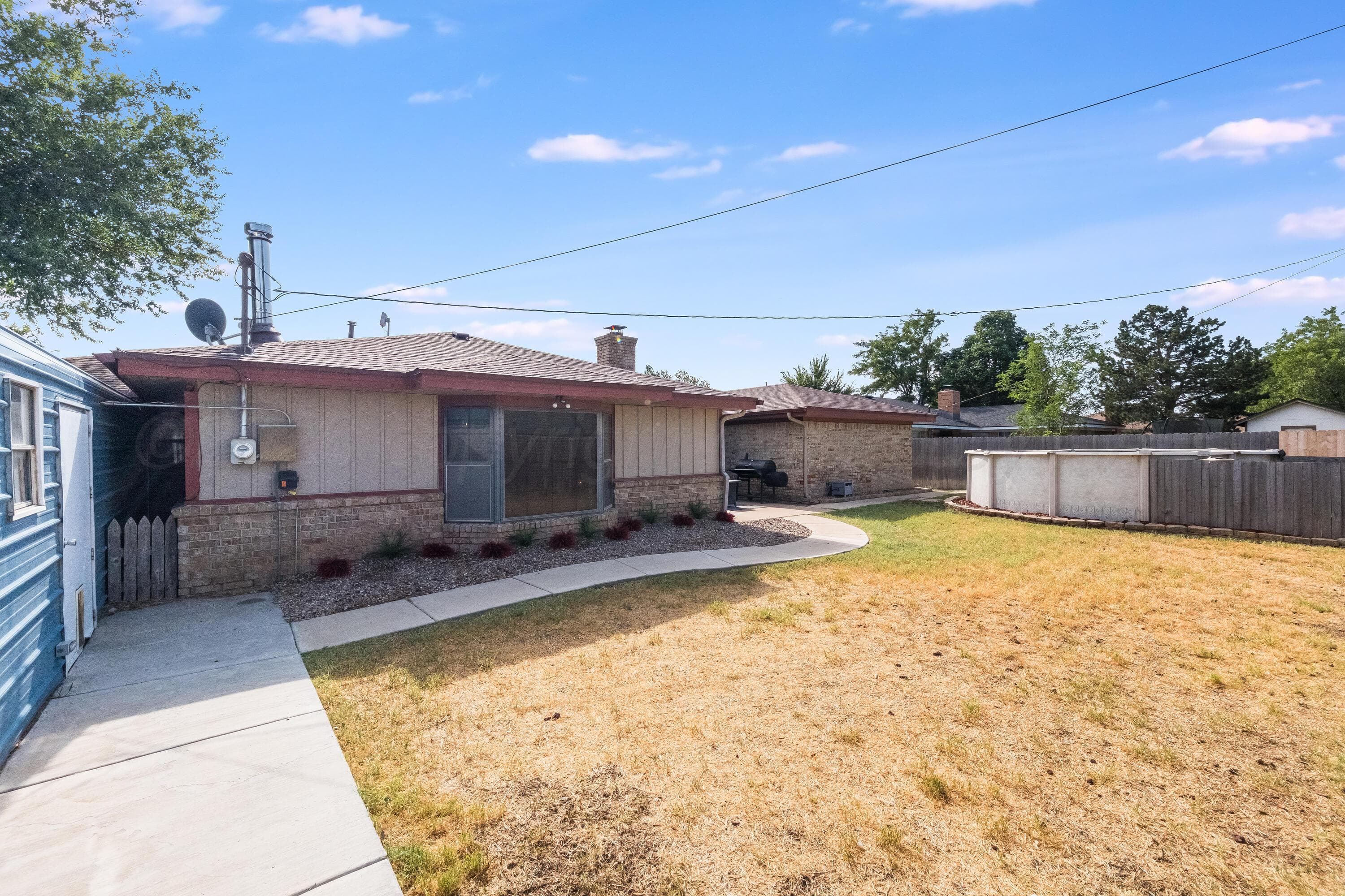 2419 N CHEROKEE Drive, Pampa, TX 79065-3103, photo 31