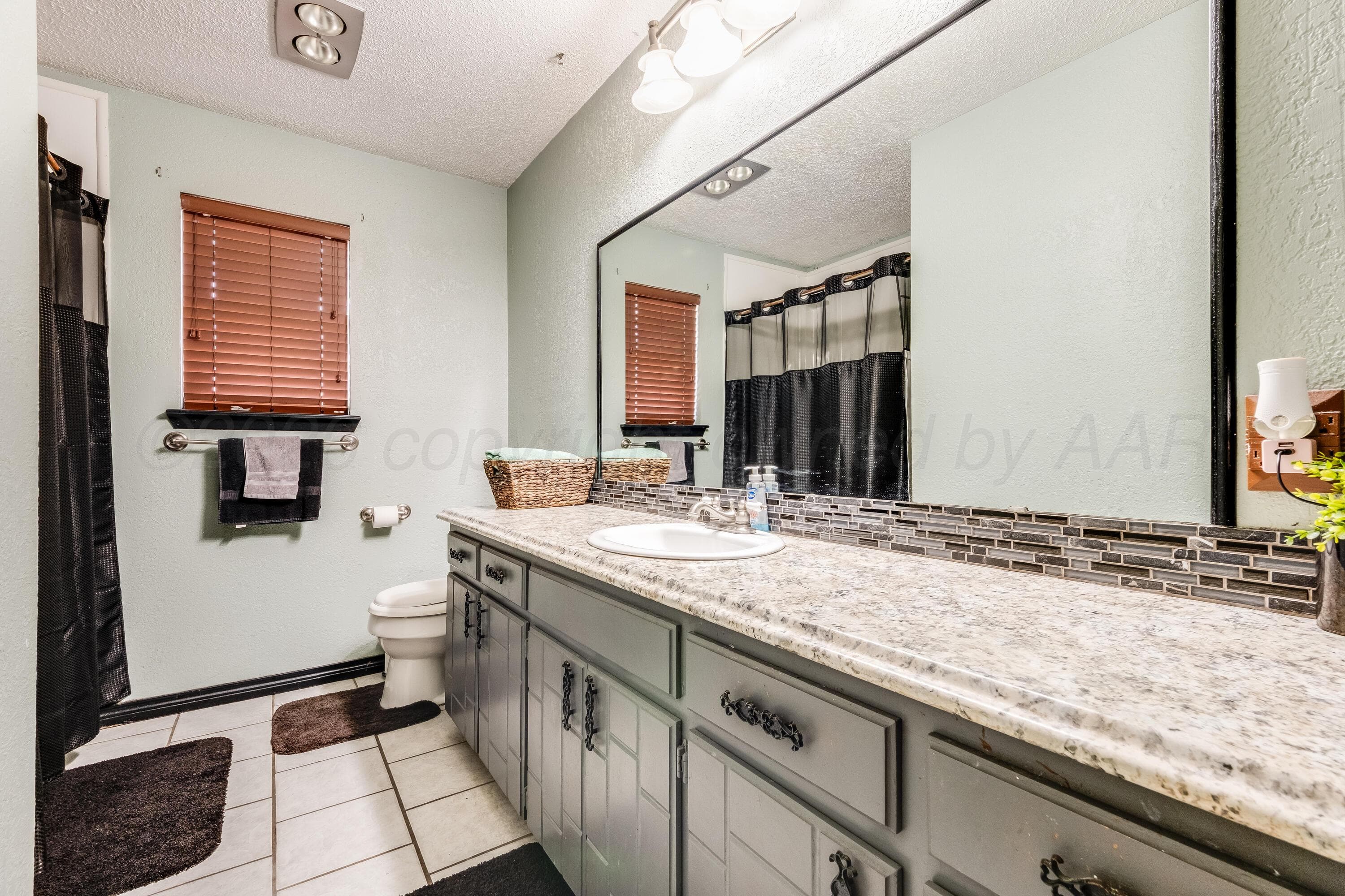 2419 N CHEROKEE Drive, Pampa, TX 79065-3103, photo 22