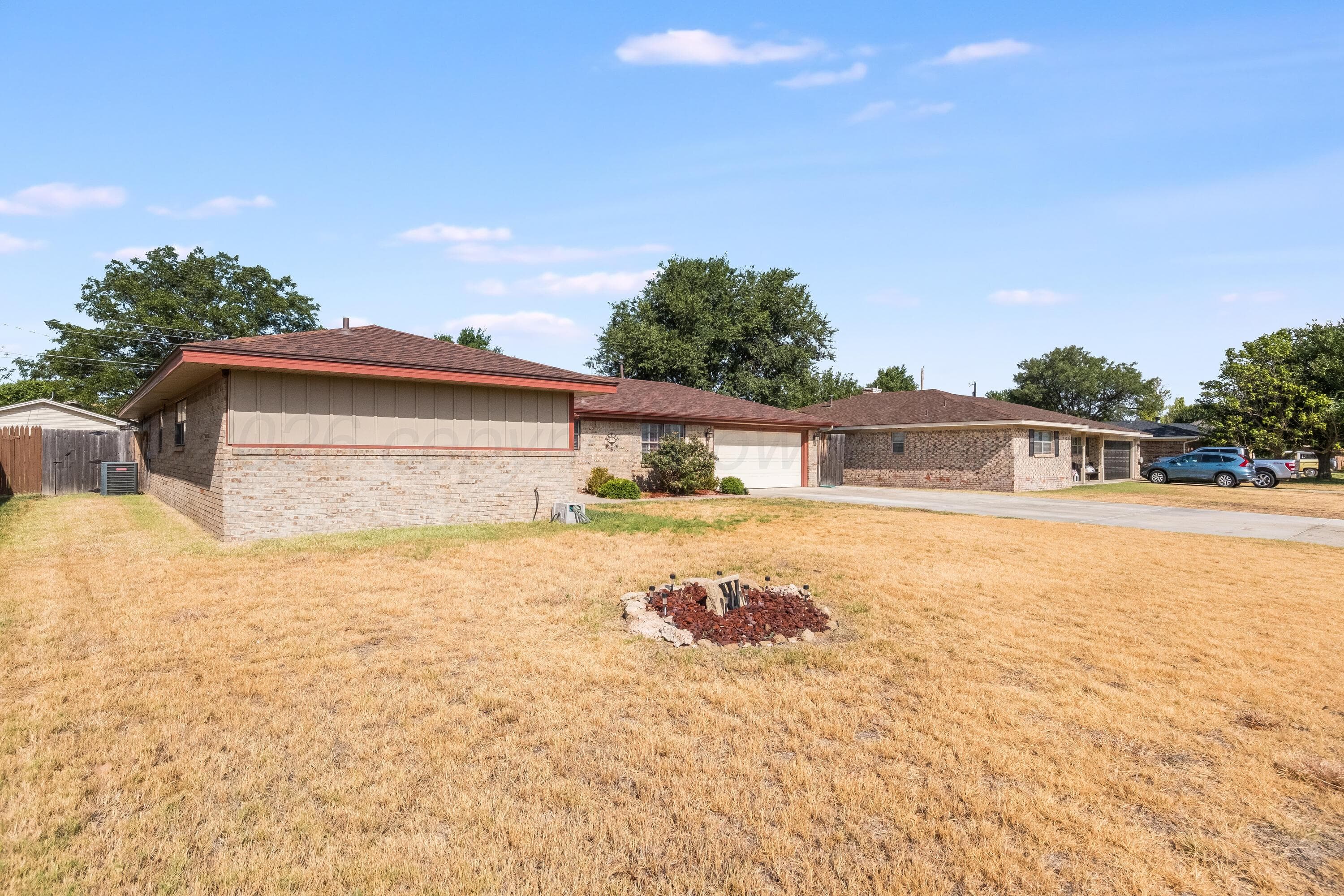 2419 N CHEROKEE Drive, Pampa, TX 79065-3103, photo 38