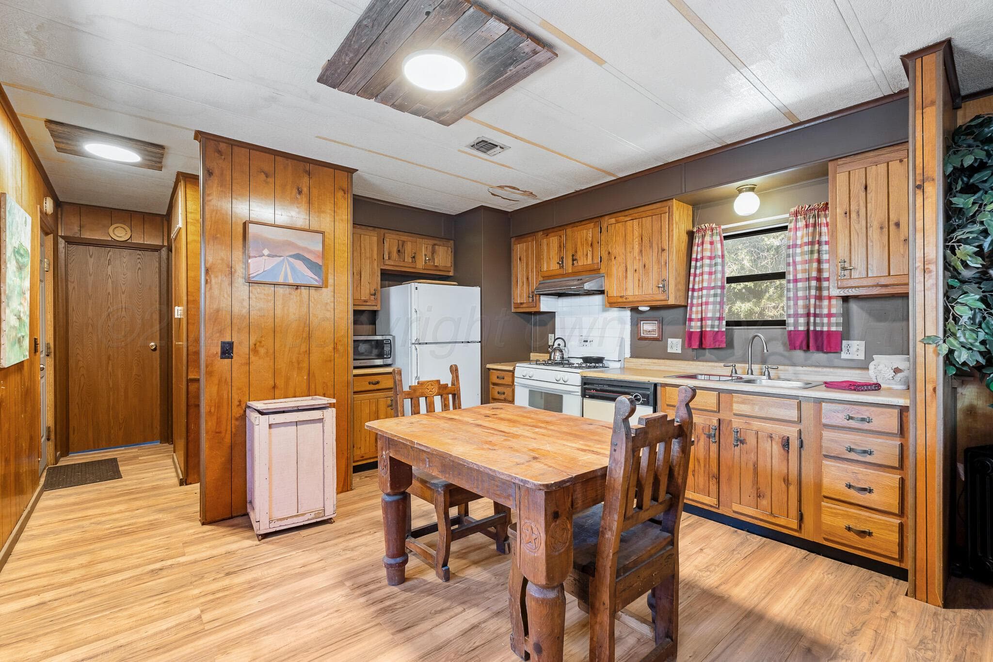 257 Carroll Creek Drive, Howardwick, TX 79226, photo 17