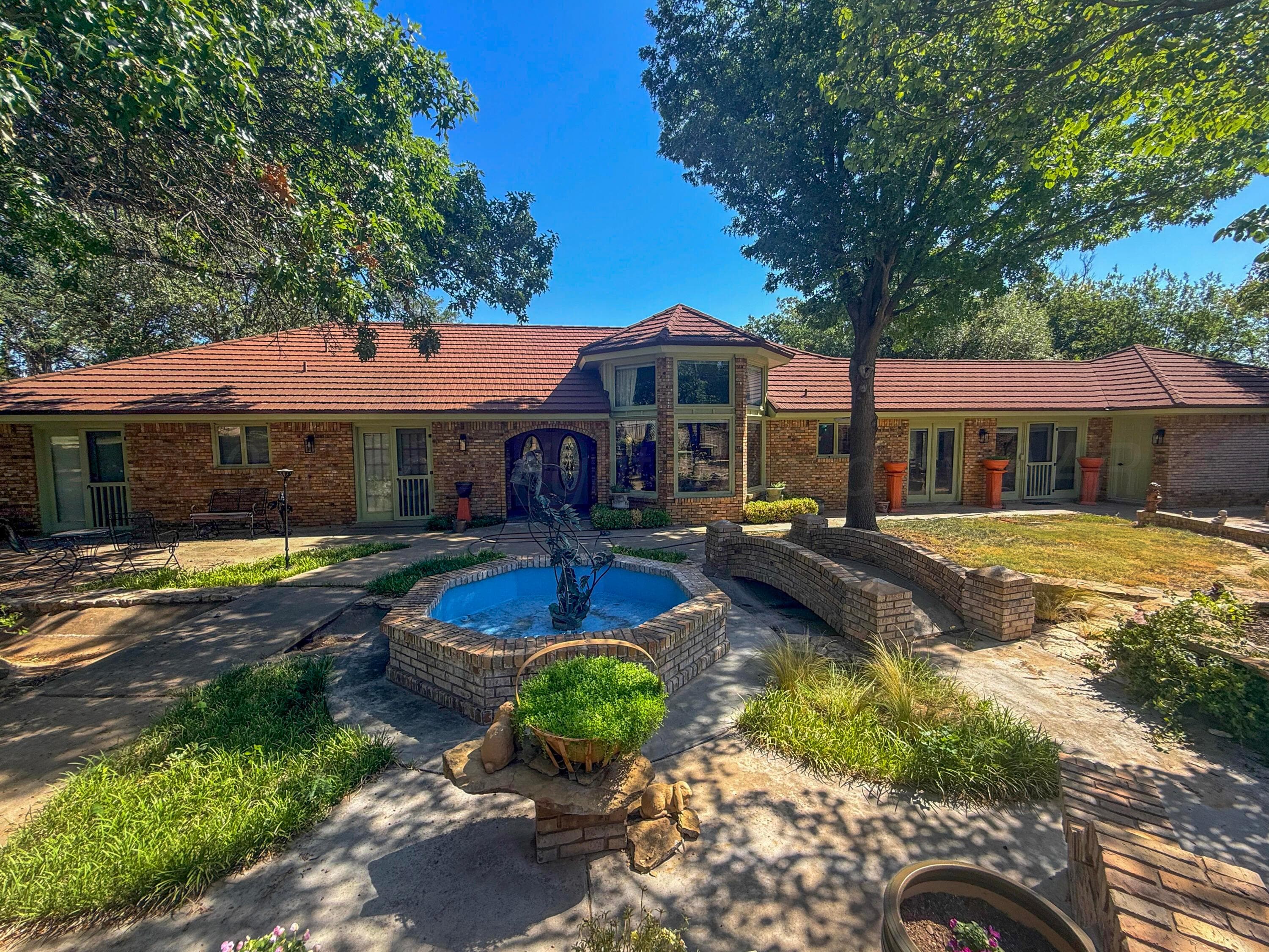 114 Walnut Creek Road, Pampa, TX 79065