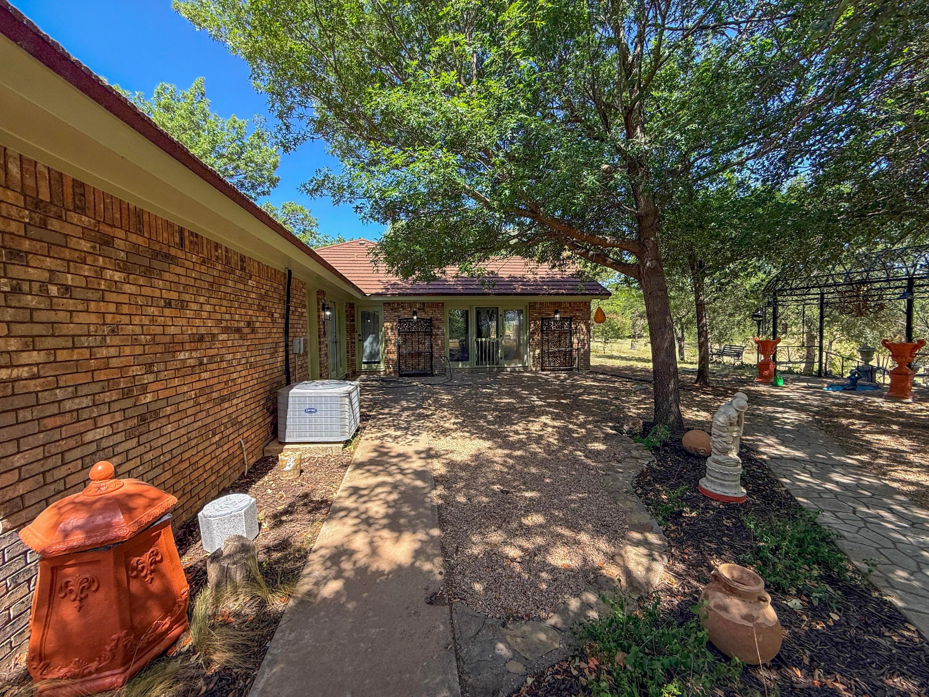 114 Walnut Creek Road, Pampa, TX 79065, photo 91