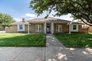 7301 DUKES Place, Amarillo, TX 79109-7408