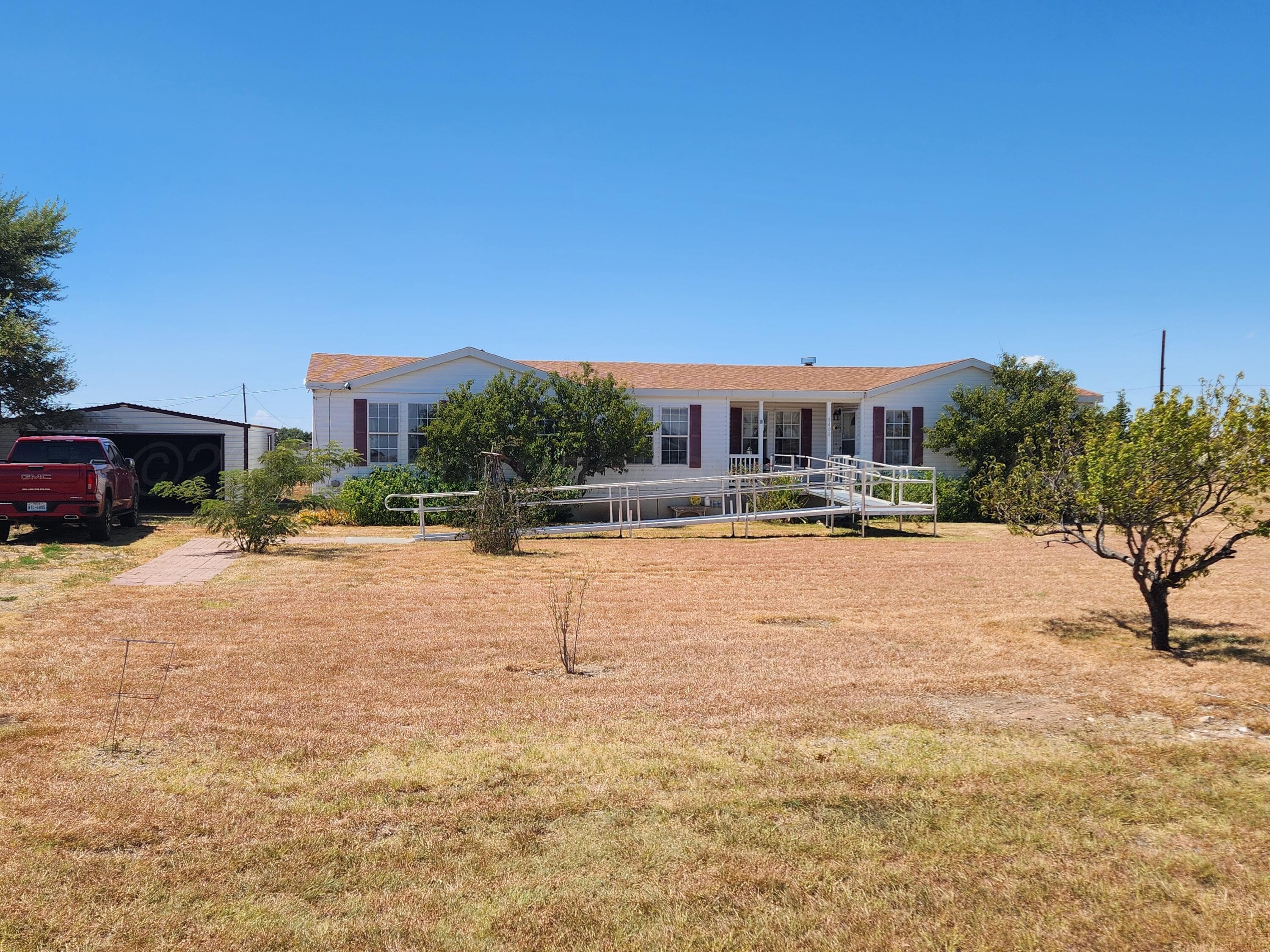 8400 SANDLEWOOD Avenue, Amarillo, TX 79118-9032, photo 2