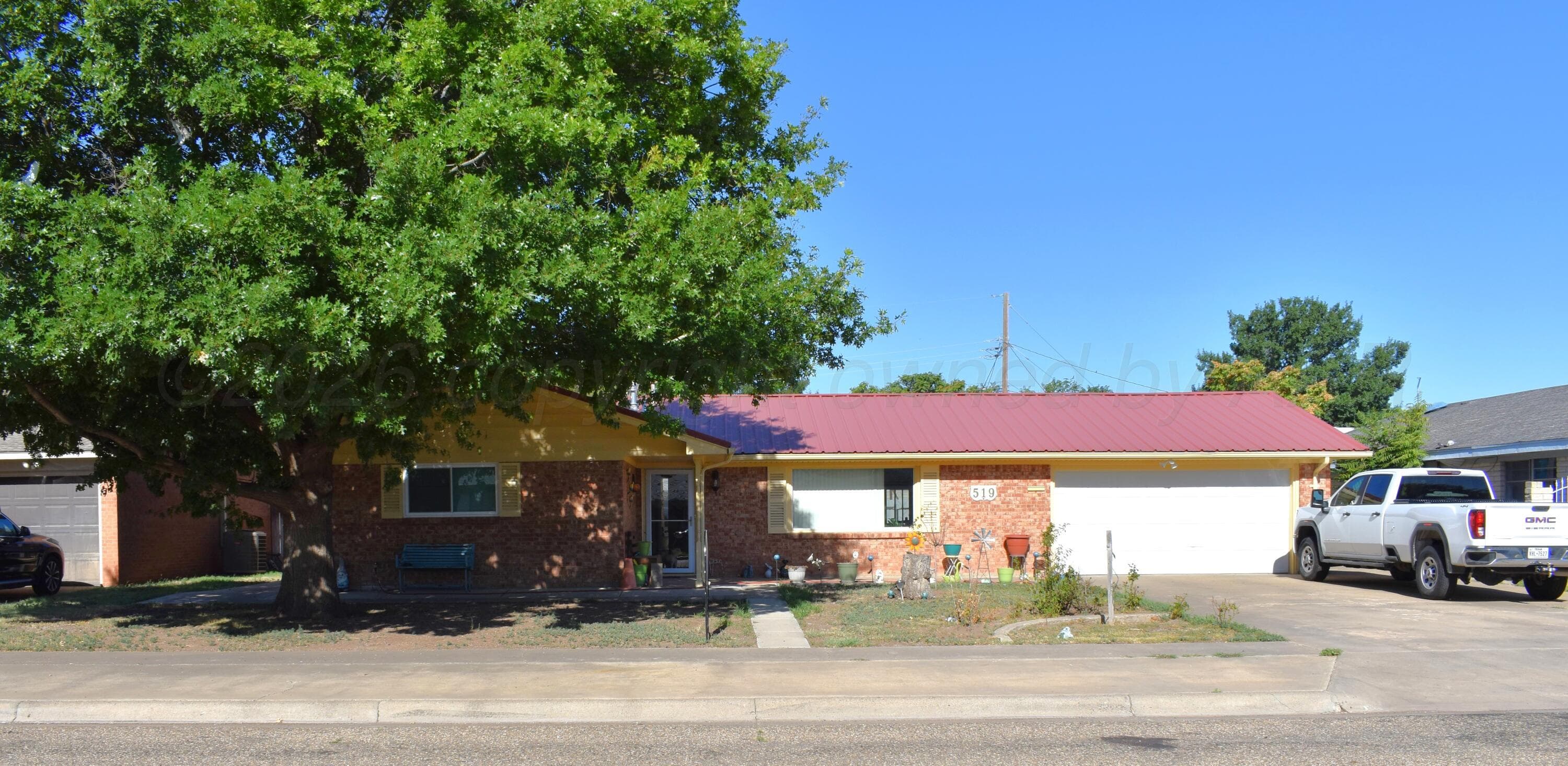 519 WILLOW Avenue, Dumas, TX 79029-3020