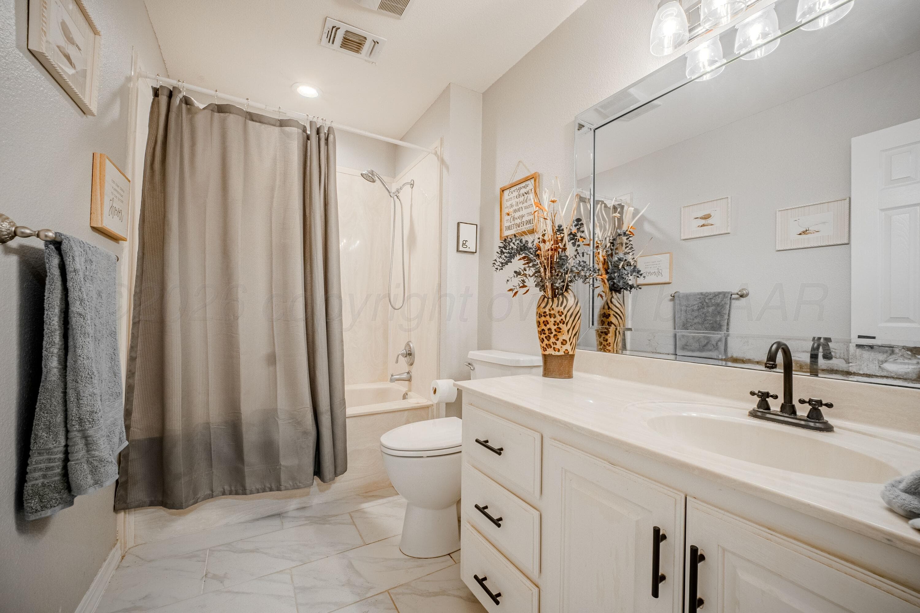 1 VILLAGE Drive, Canyon, TX 79015-2041, photo 9