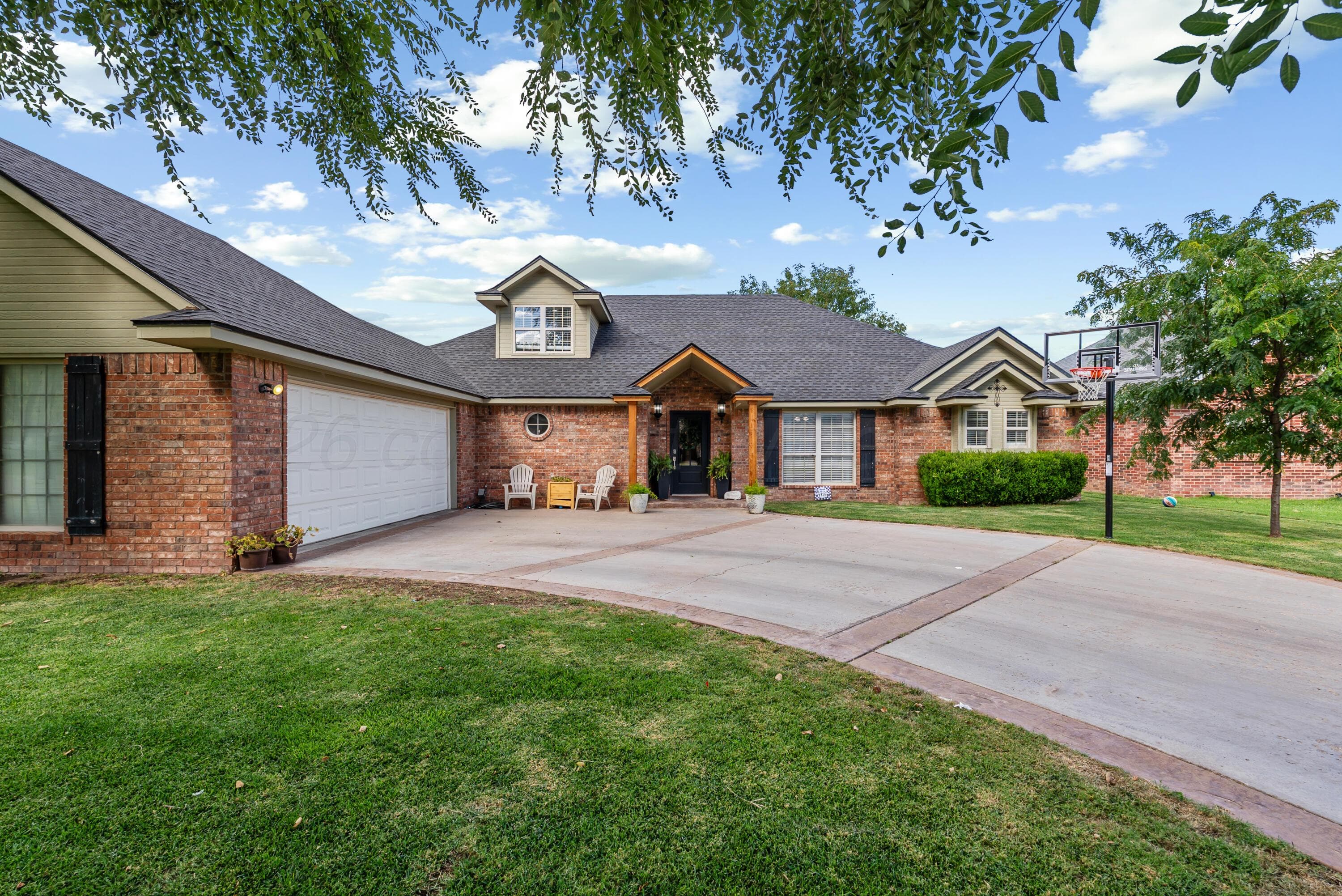 15 JYNTEEWOOD Circle, Canyon, TX 79015-1703
