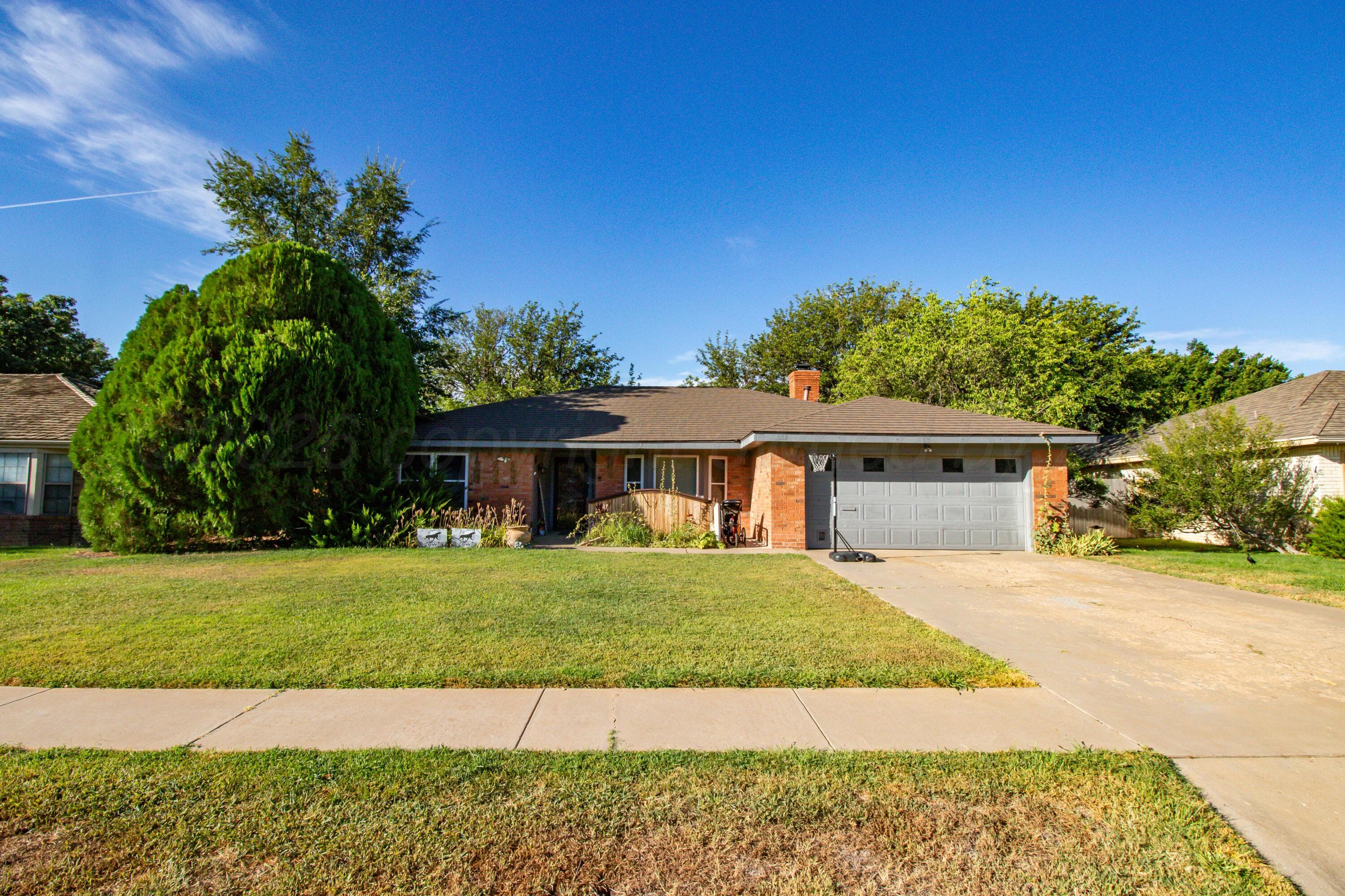 4024 OAKHURST Drive, Amarillo, TX 79109, photo 2