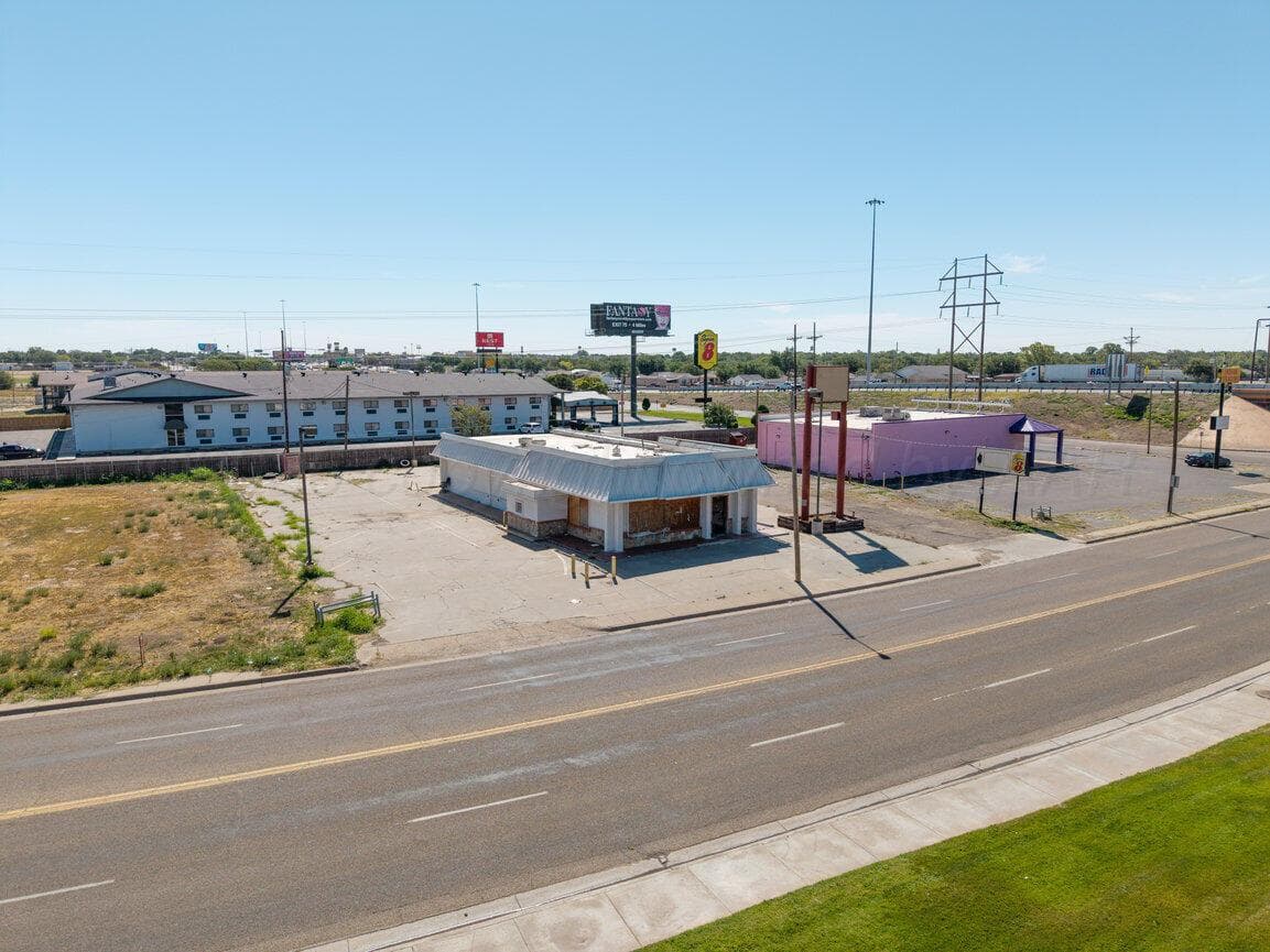 1511 QUARTER HORSE Drive, Amarillo, TX 79104, photo 2