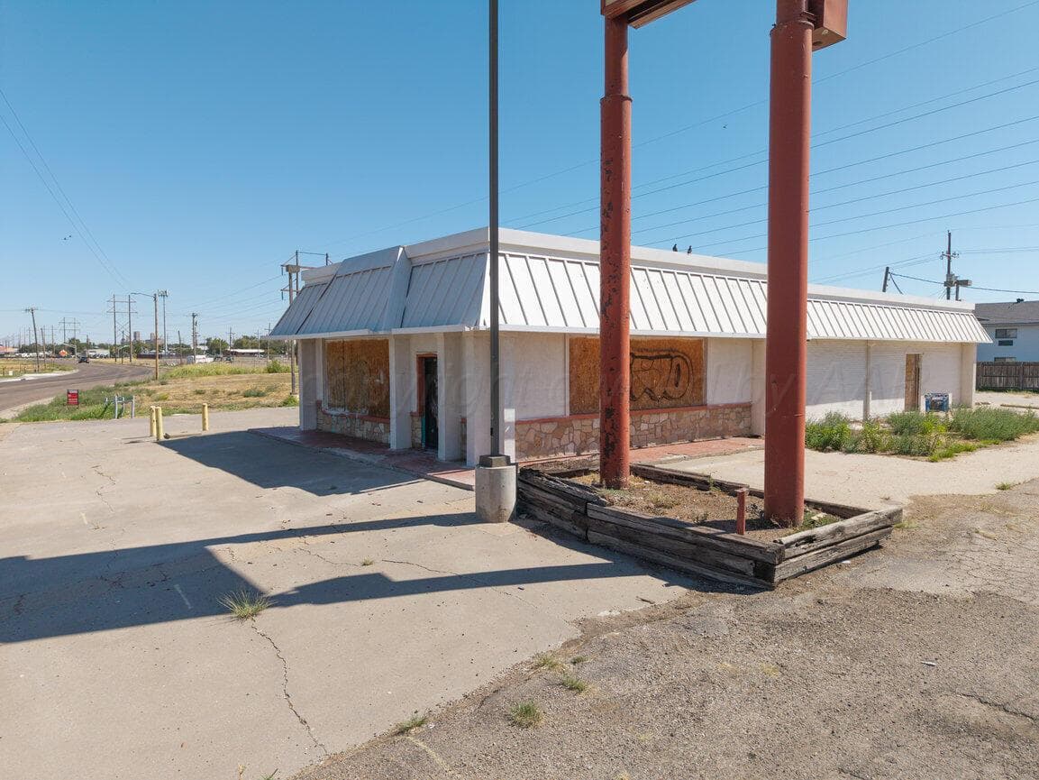 1511 QUARTER HORSE Drive, Amarillo, TX 79104, photo 6