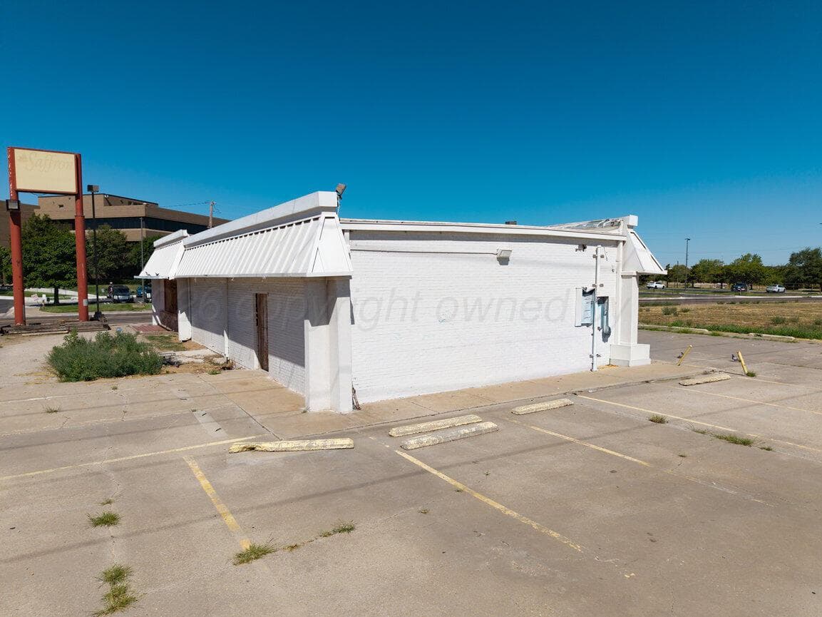1511 QUARTER HORSE Drive, Amarillo, TX 79104, photo 17