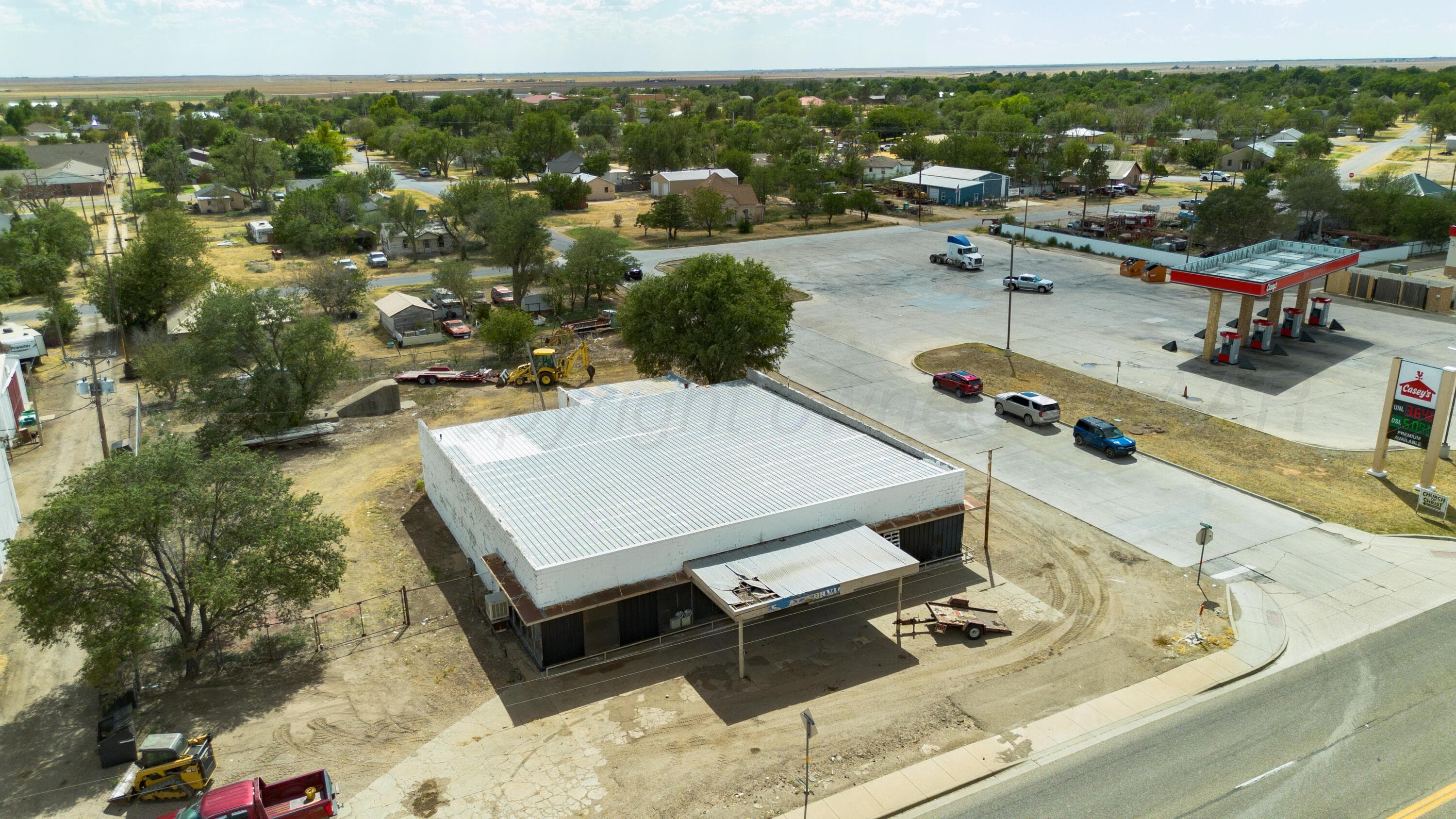 211 W First St (HWY 287), Claude, TX 79019, photo 3
