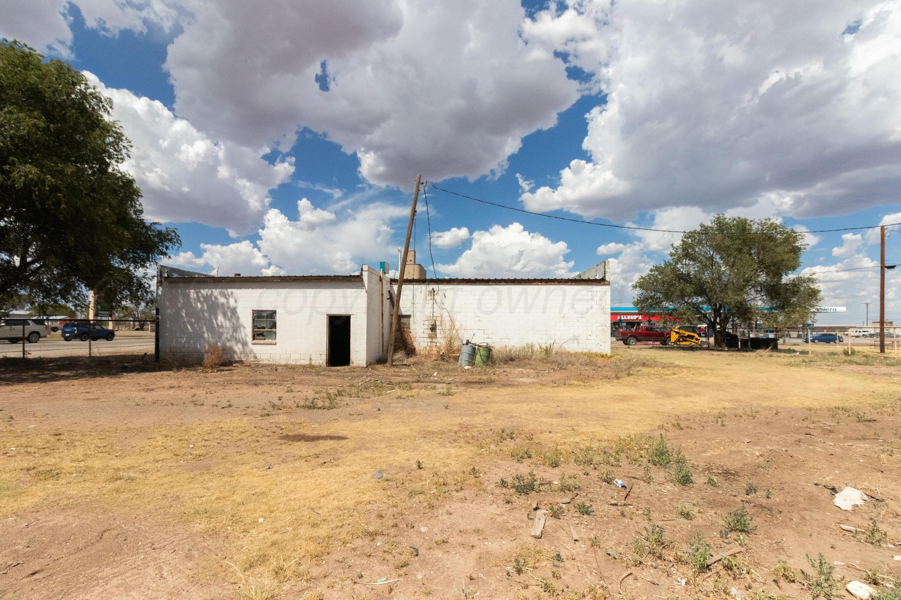 211 W First St (HWY 287), Claude, TX 79019, photo 35