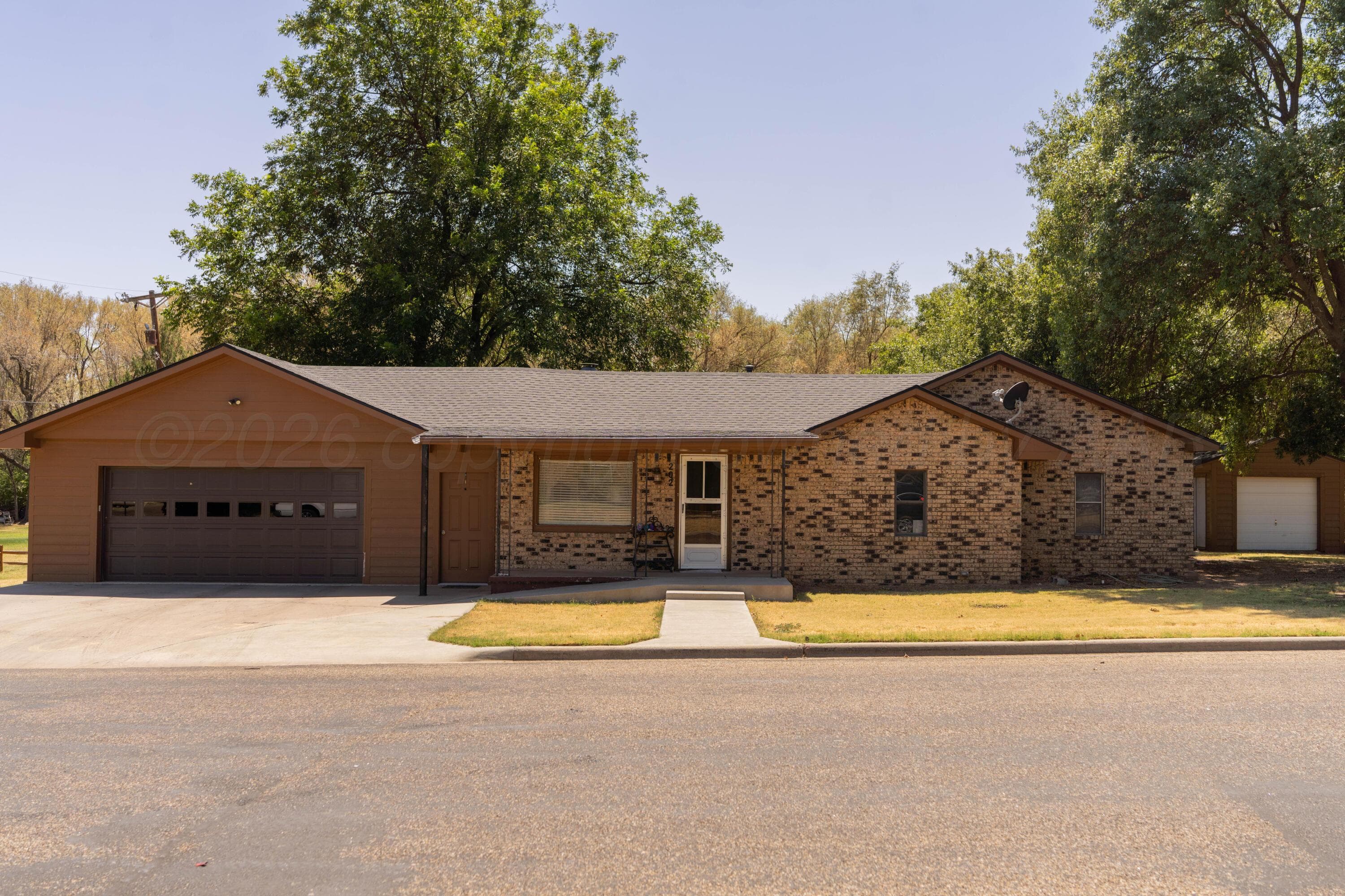 202 W 11th Street, Wheeler, TX 79096, photo 2