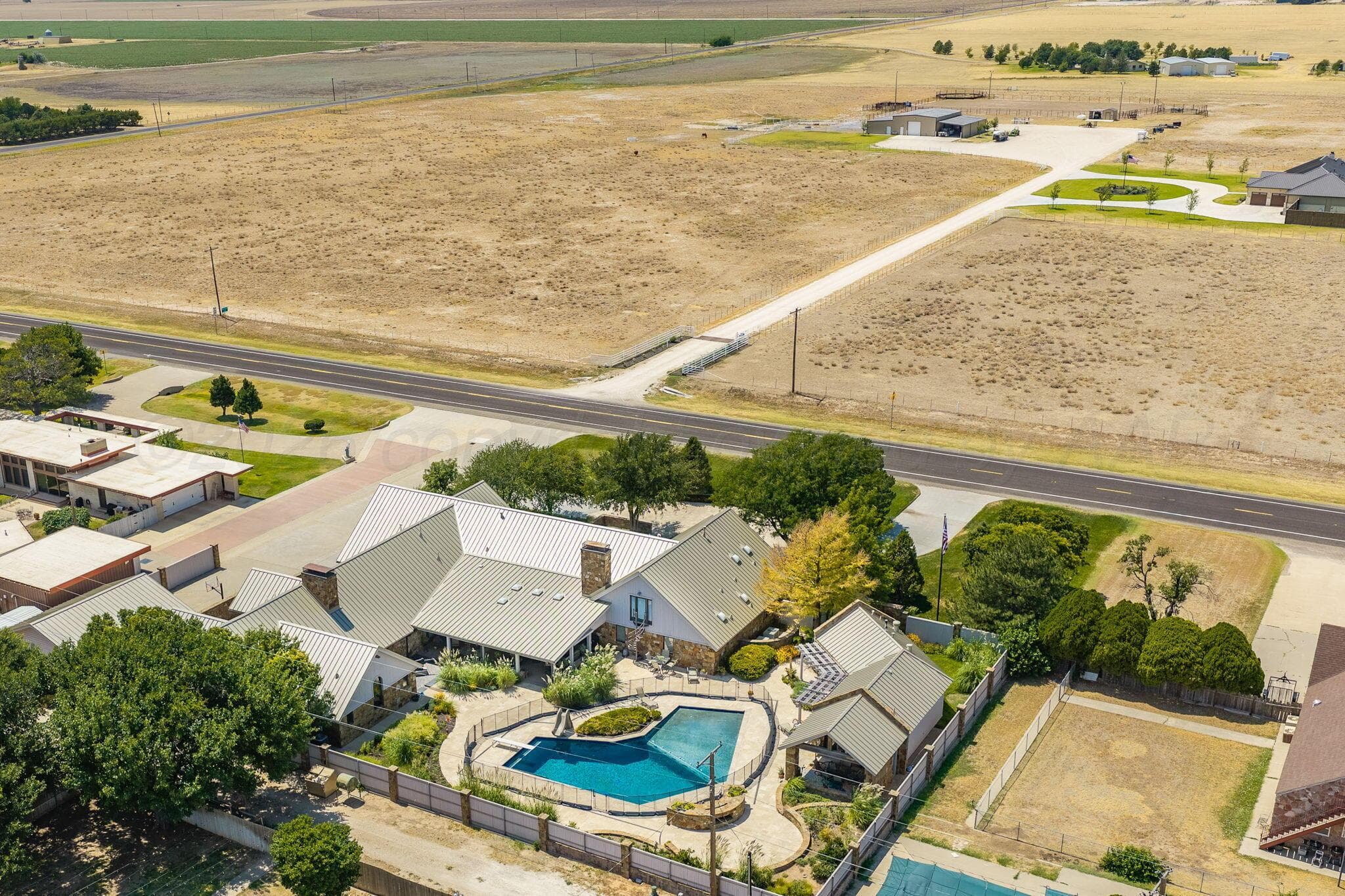2115 W Loop 143, Perryton, TX 79070, photo 85