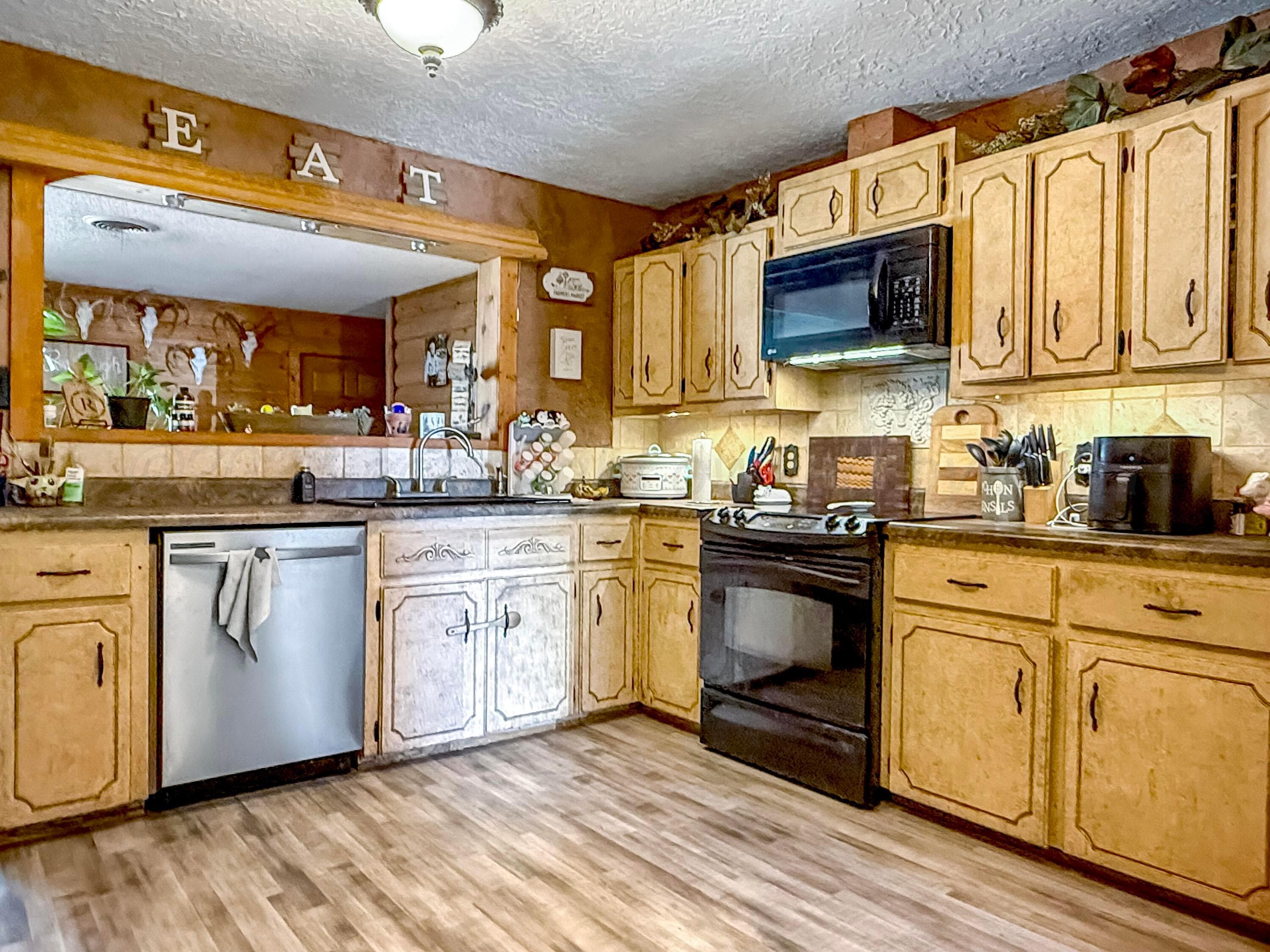115 Davenport Street, Borger, TX 79007, photo 7