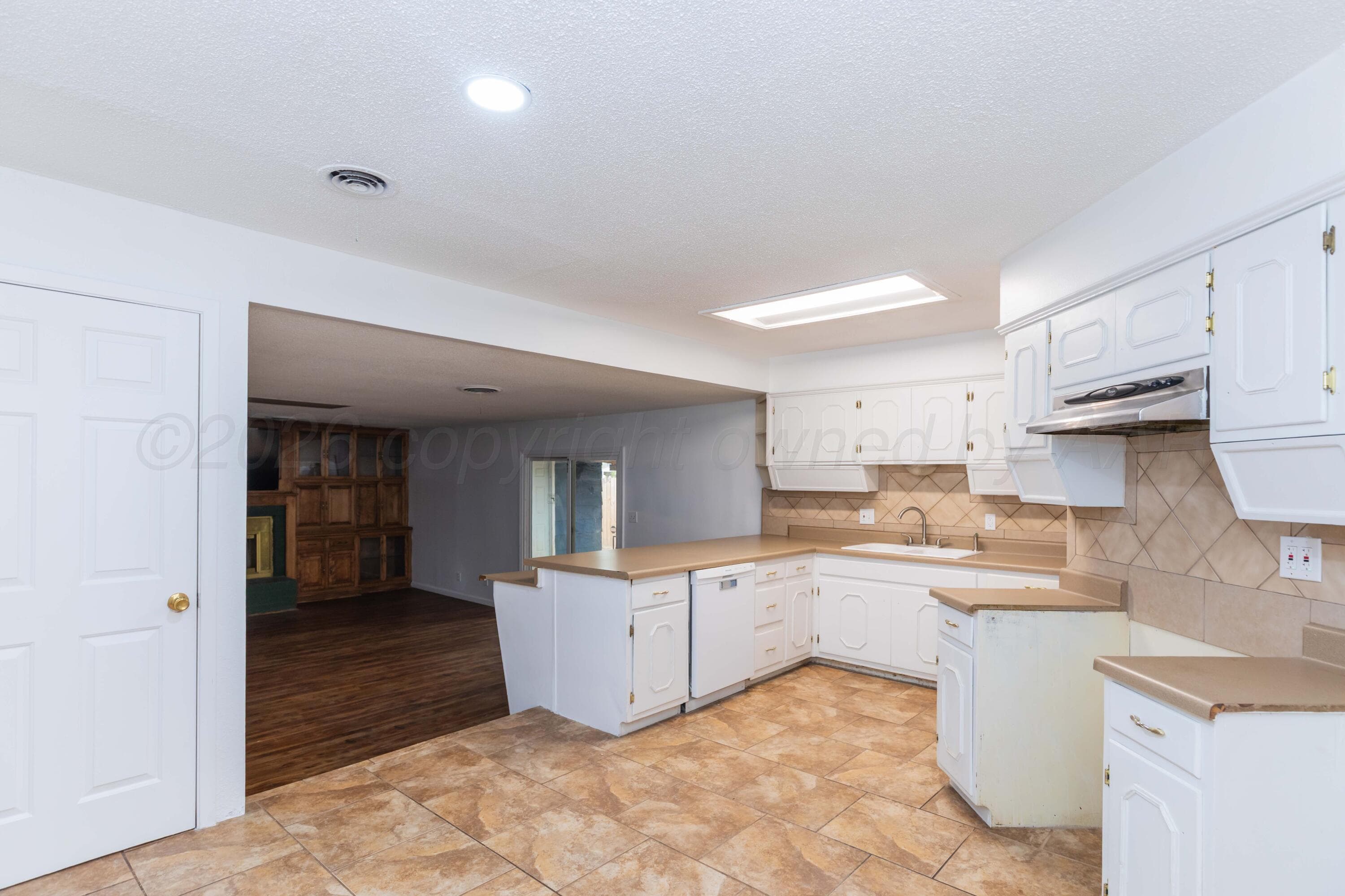 2901 S APACHE Street, Amarillo, TX 79103-5601, photo 7