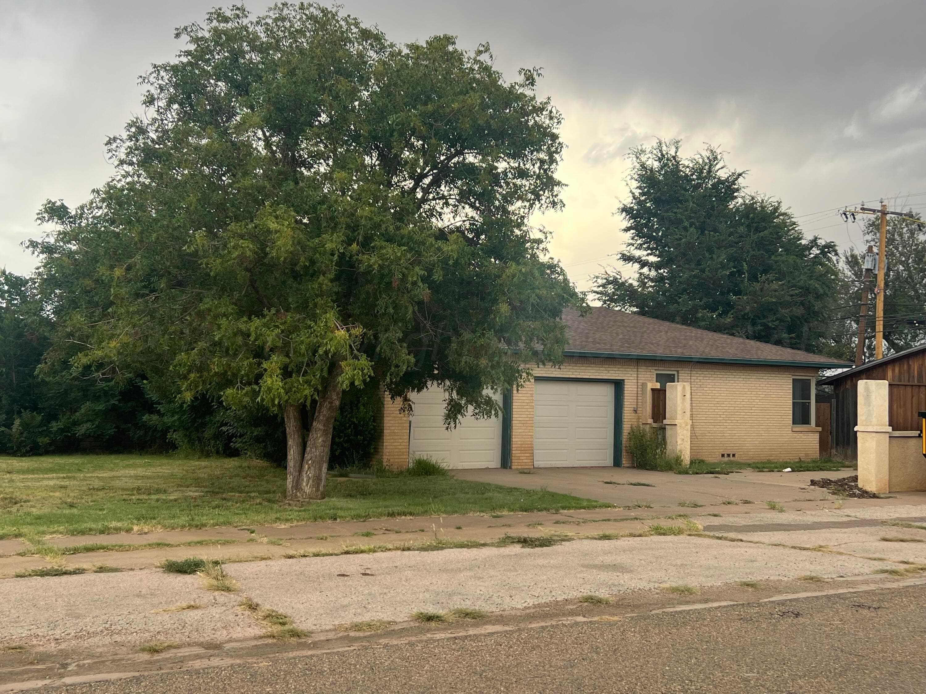 906 Euclid Avenue, Friona, TX 79035, photo 2