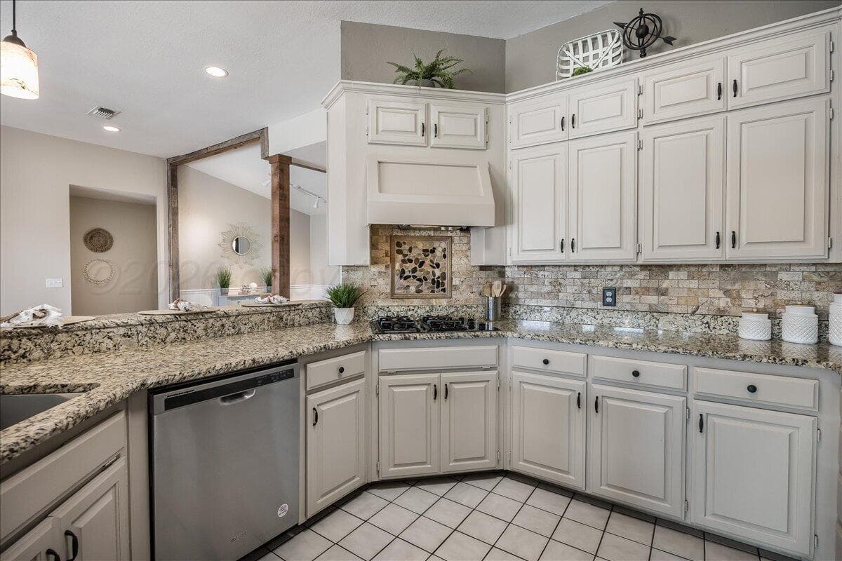 351 Cactus Drive, Amarillo, TX 79118-3710, photo 11