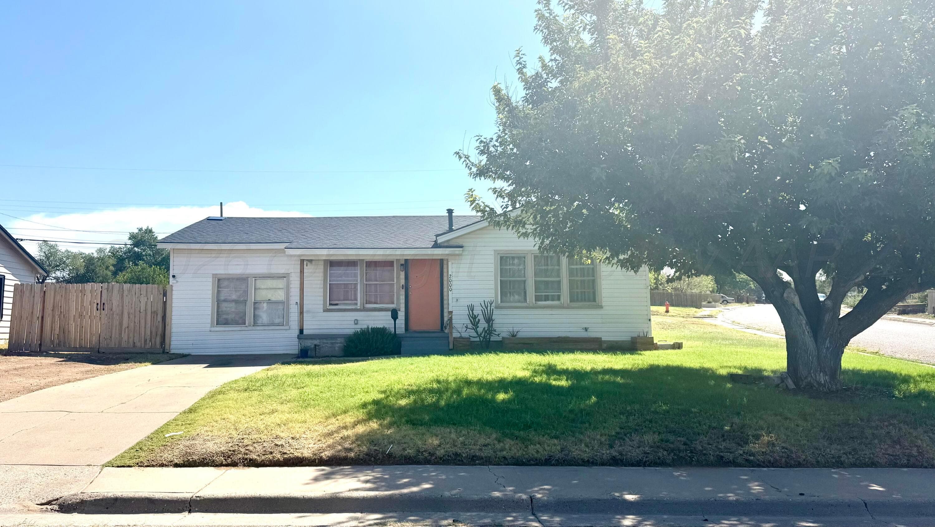 2000 MAGNOLIA Street, Amarillo, TX 79107-3839, photo 2