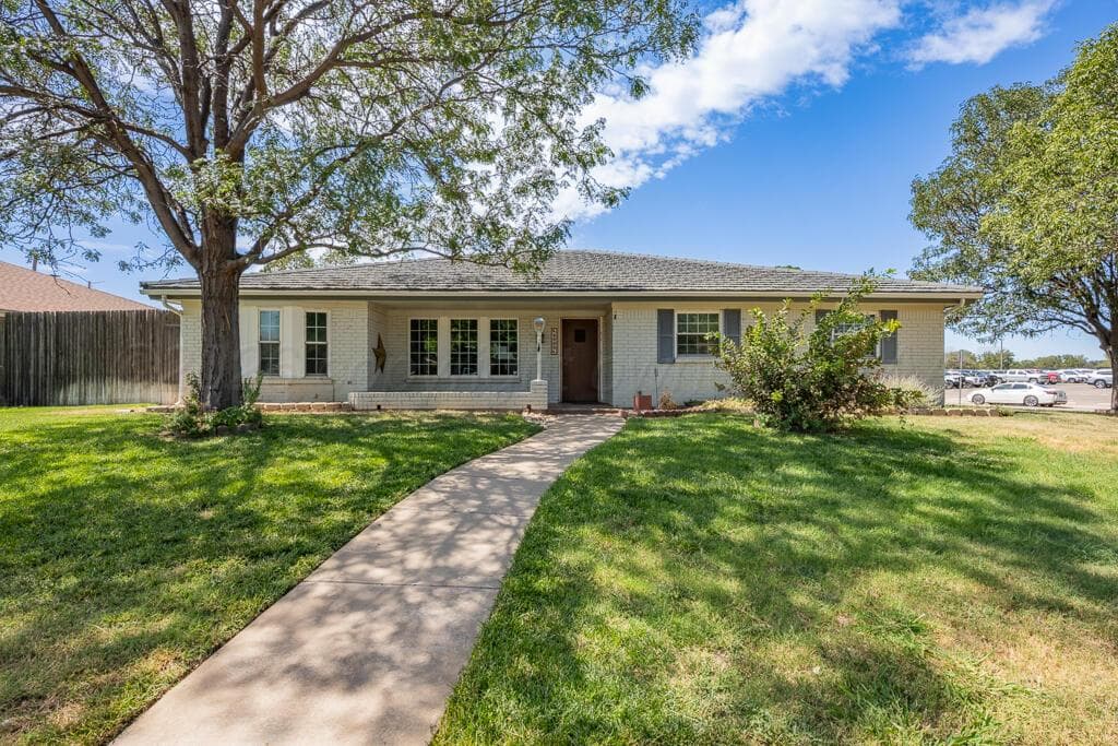 6000 Hatfield Circle, Amarillo, TX 79109