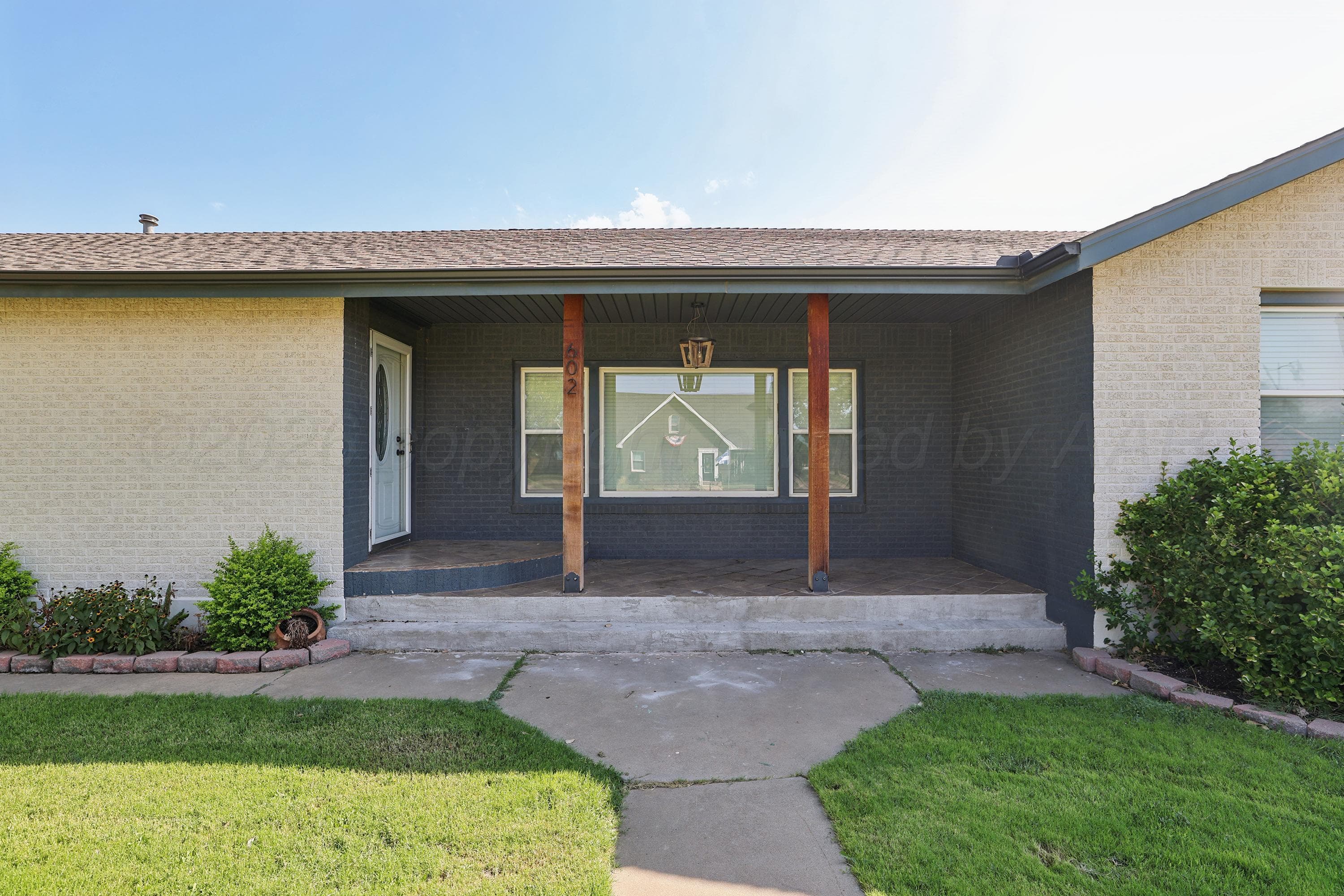 602 N Main Street, Stratford, TX 79084, photo 2