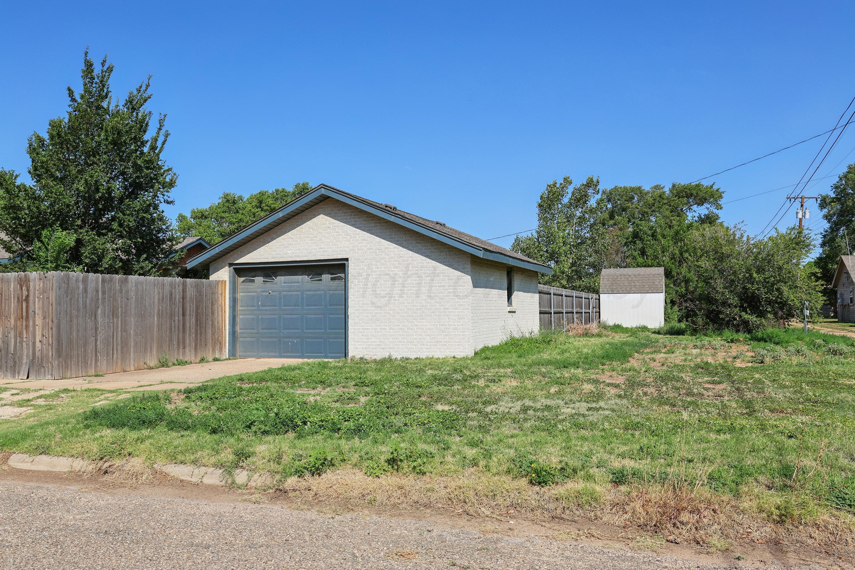 602 N Main Street, Stratford, TX 79084, photo 28