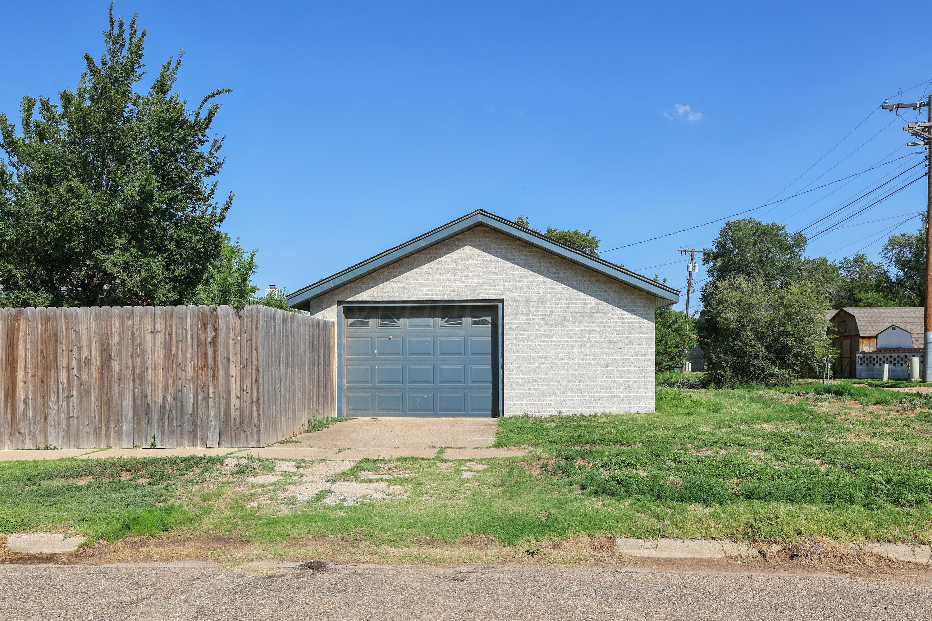 602 N Main Street, Stratford, TX 79084, photo 29