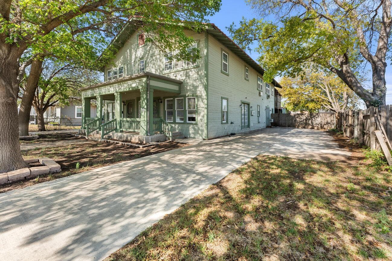 604 S MARYLAND Street, Amarillo, TX 79106-8638, photo 4