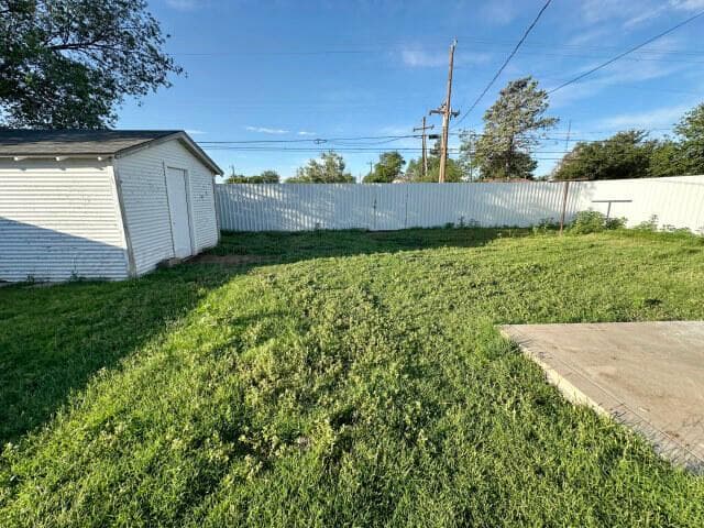 12 Houston Road, Tulia, TX 79088, photo 3