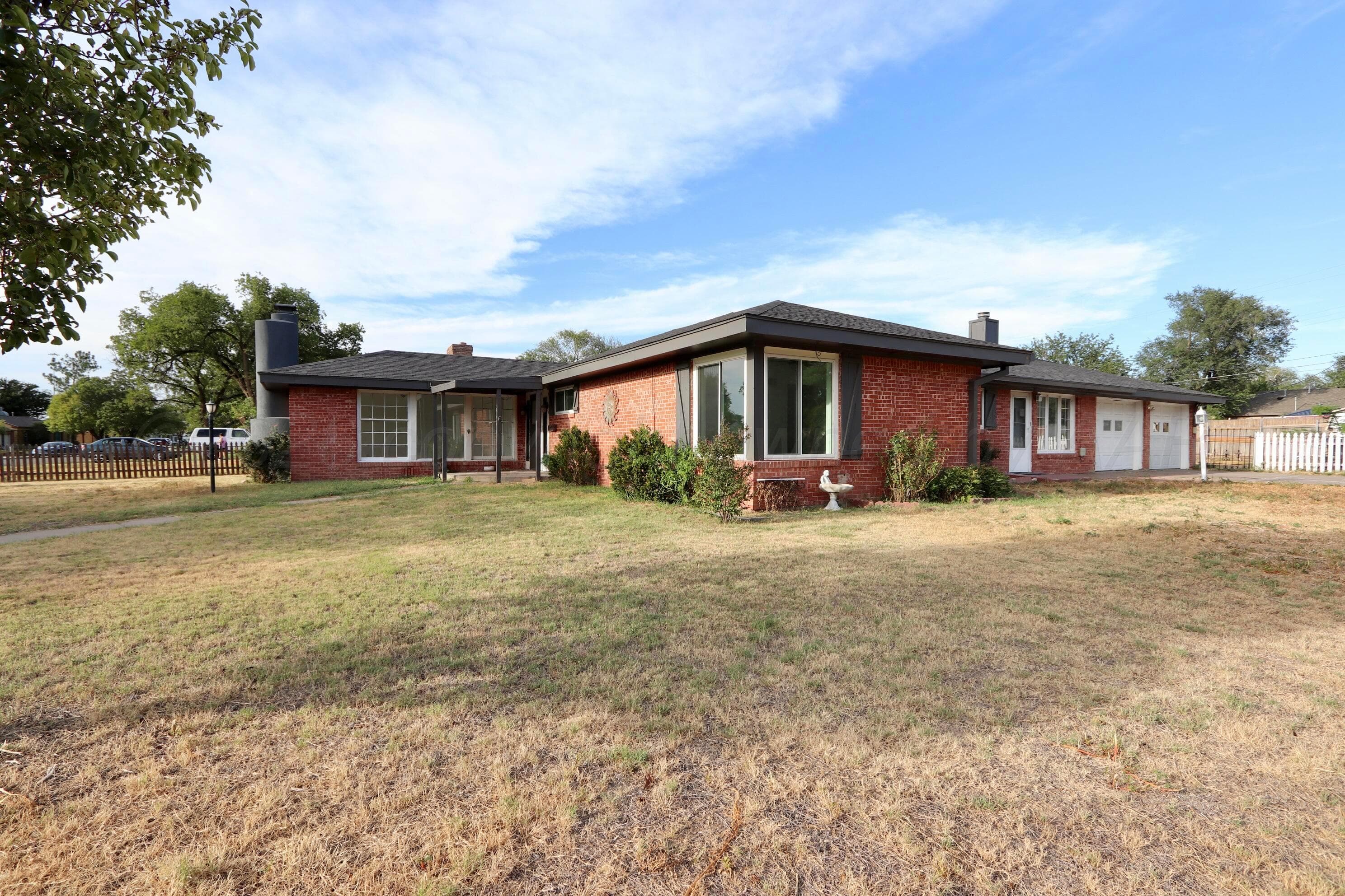 2041 S TRAVIS Street, Amarillo, TX 79109-2023