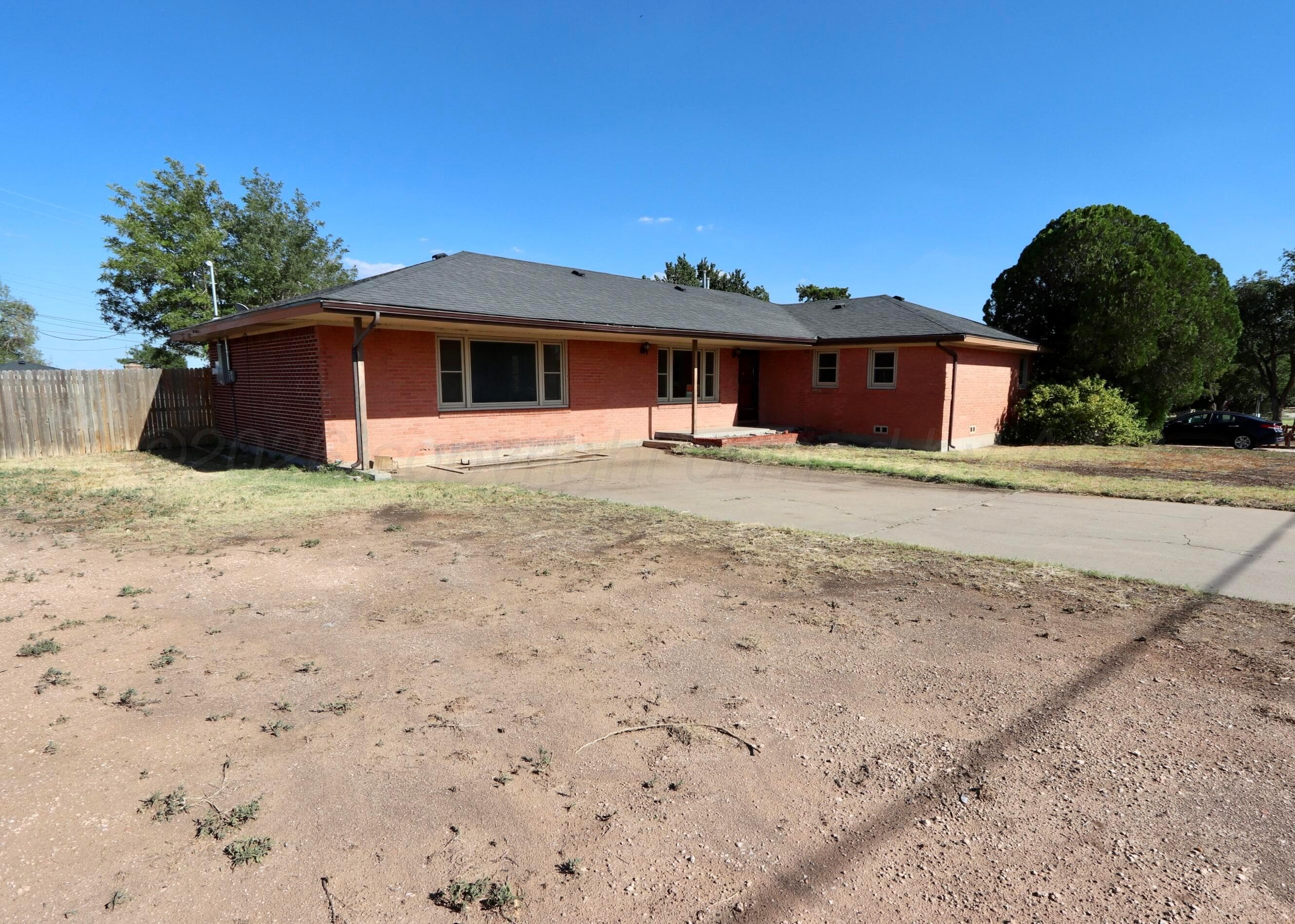 2102 N HUGHES Street, Amarillo, TX 79107-3012, photo 2