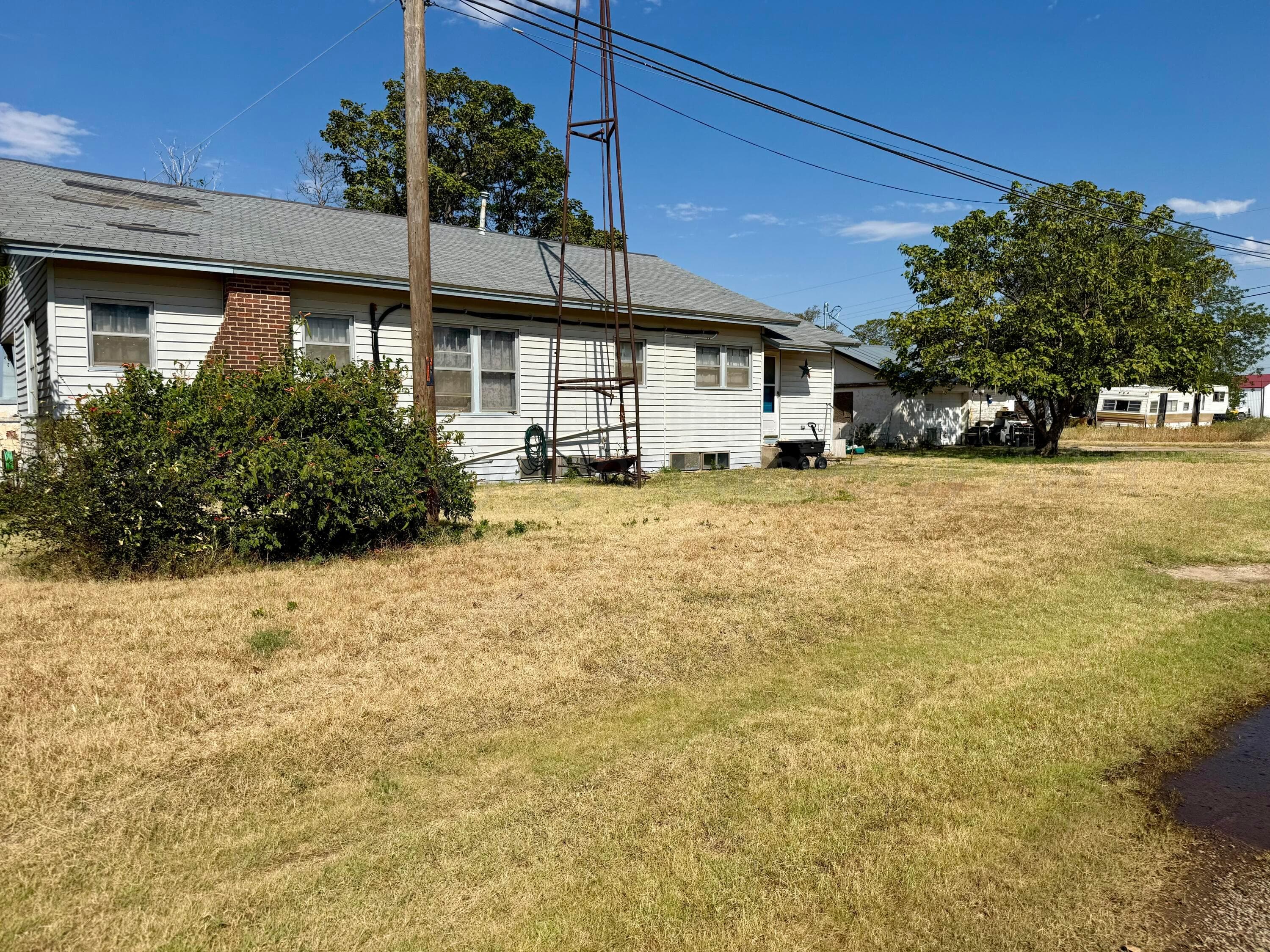 305 Wheeler Avenue, Mobeetie, TX 79061, photo 25