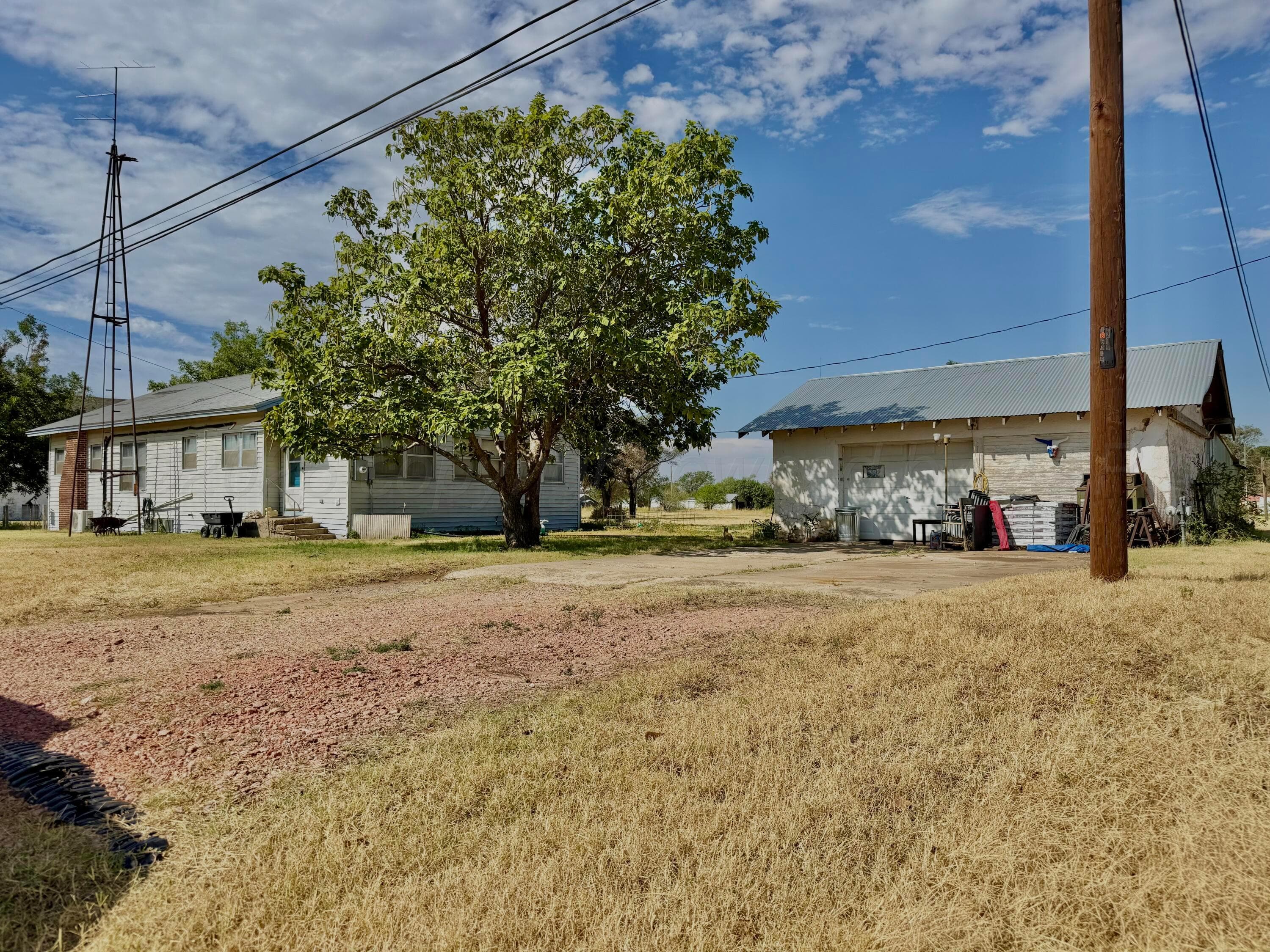 305 Wheeler Avenue, Mobeetie, TX 79061, photo 26