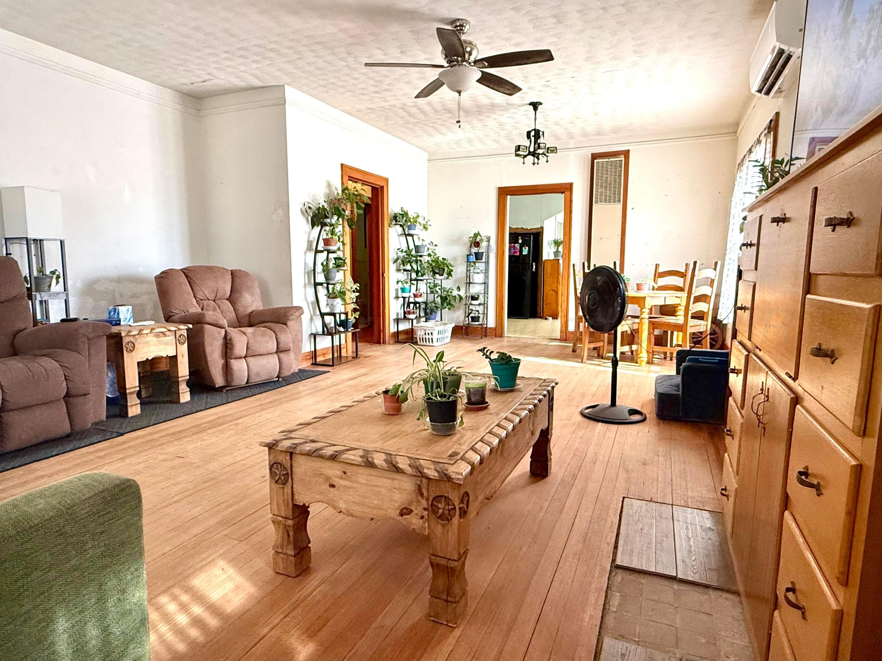 305 Wheeler Avenue, Mobeetie, TX 79061, photo 4