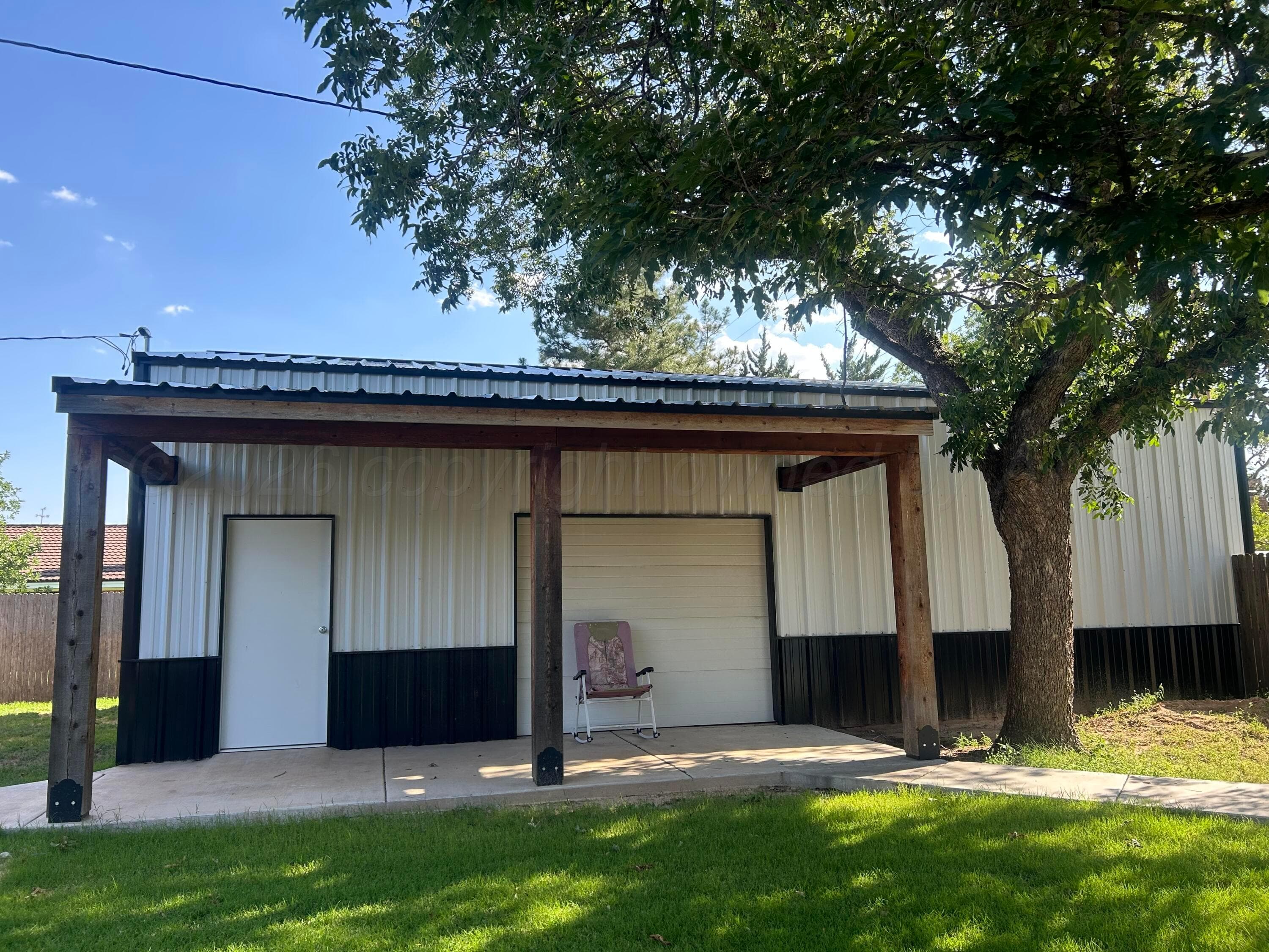 1205 N Chestnut Street, Stratford, TX 79084, photo 25