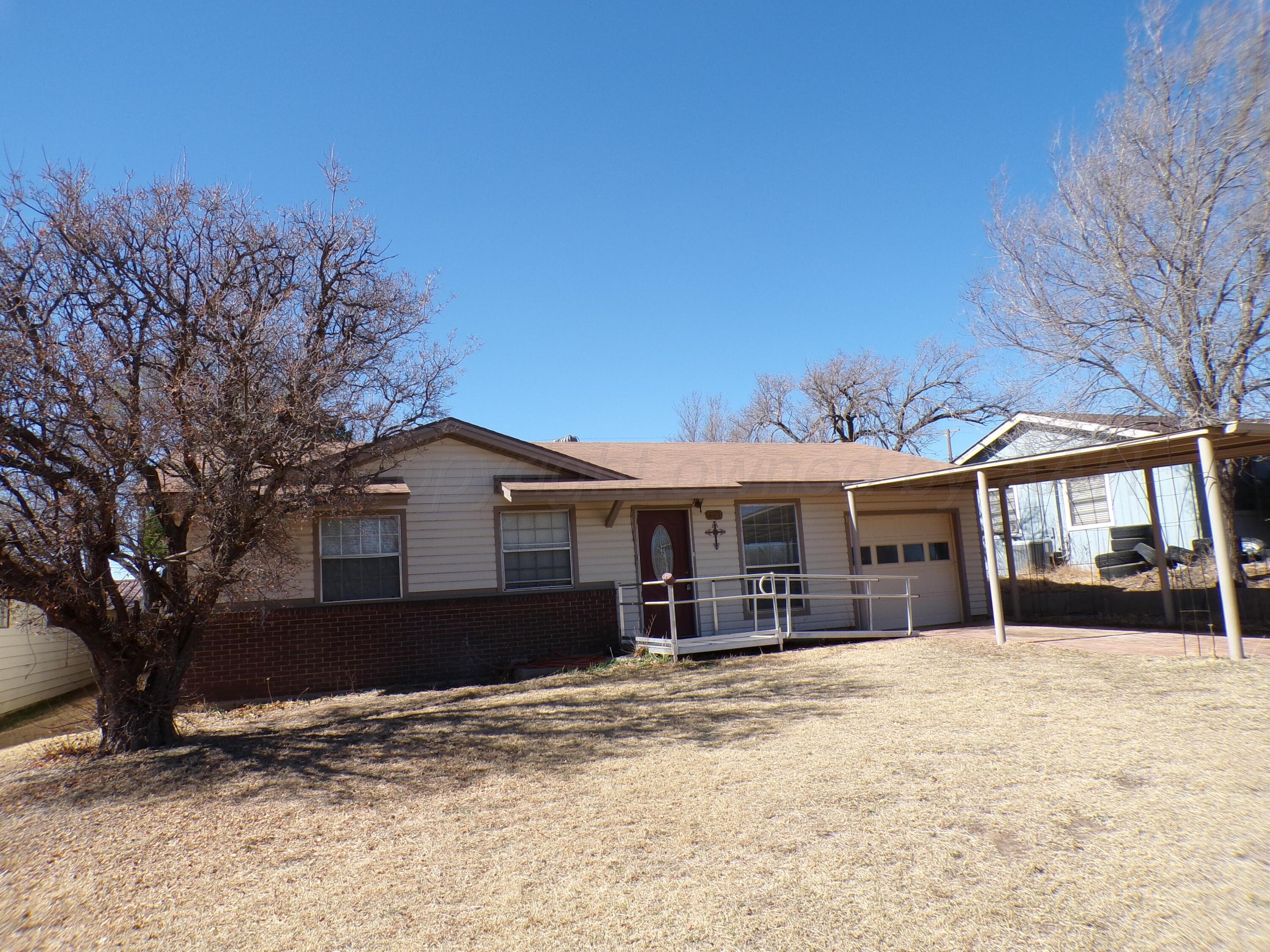 403 N Robey Avenue, Fritch, TX 79036, photo 4