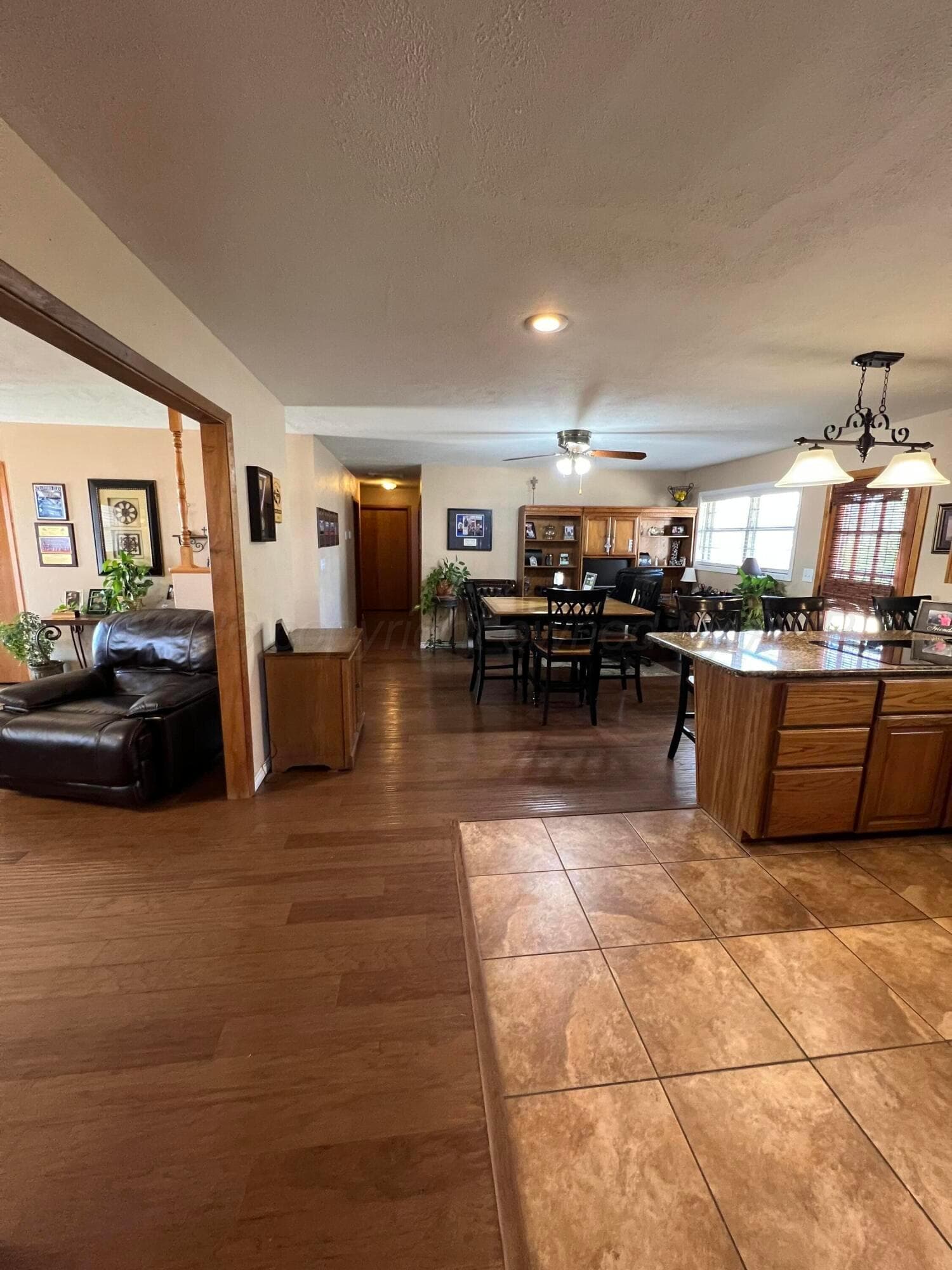 401 Purnell Avenue, Stratford, TX 79084, photo 9