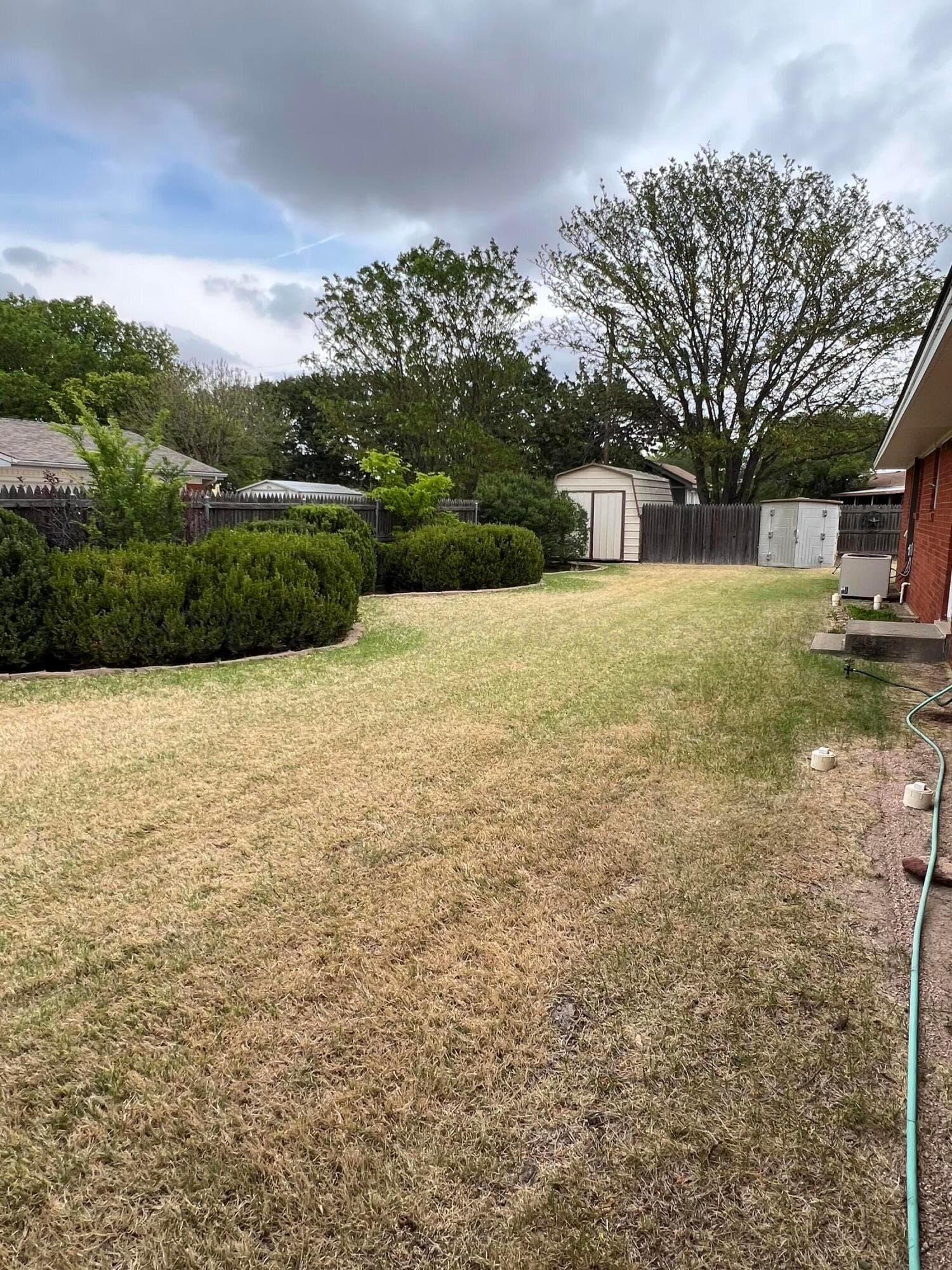 401 Purnell Avenue, Stratford, TX 79084, photo 3