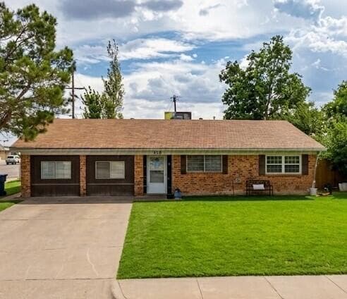 6001 OXBOW Trail, Amarillo, TX 79106-3524