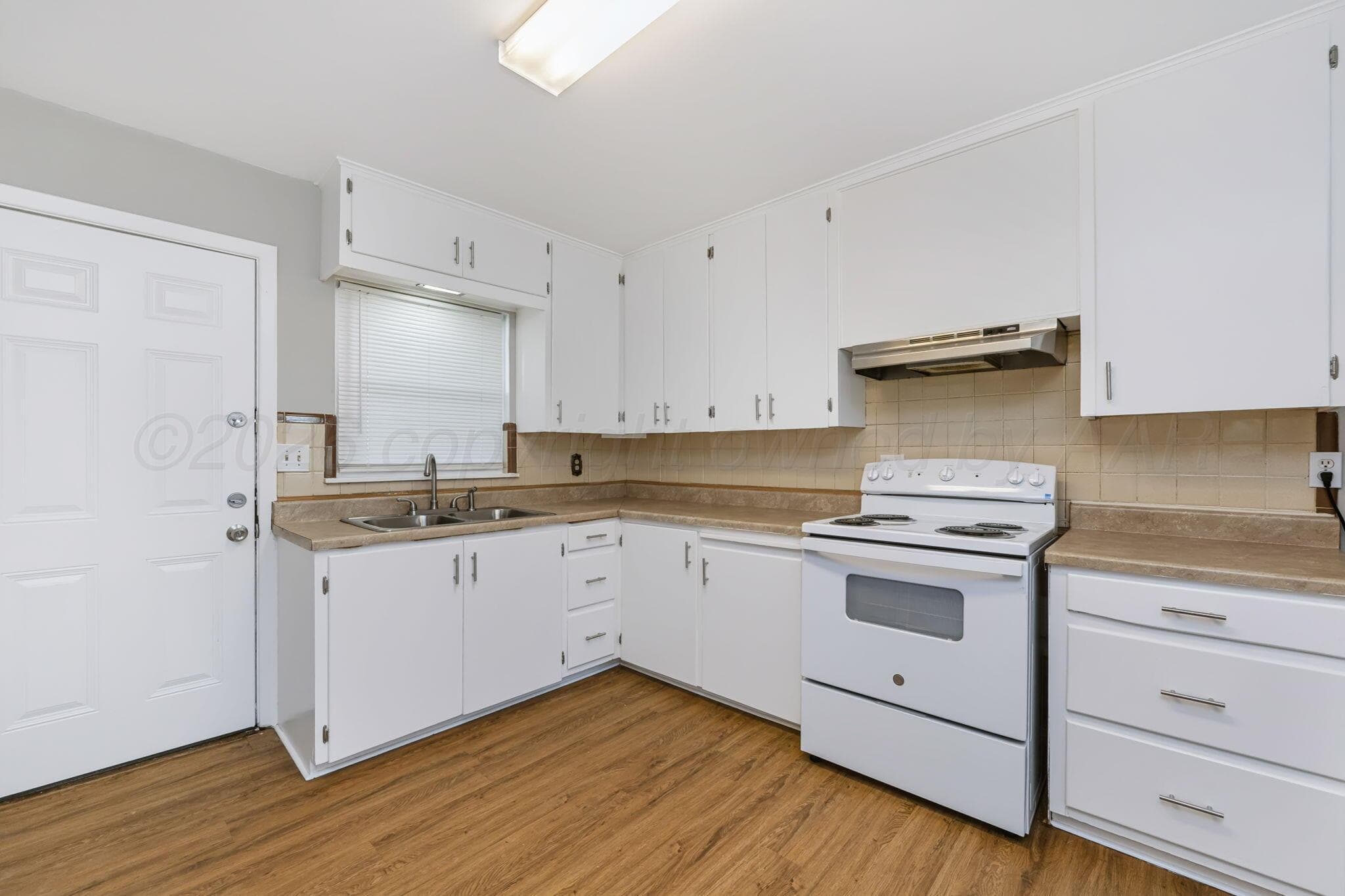 2304 SW 8TH #4 Avenue, Amarillo, TX 79106-6667, photo 6