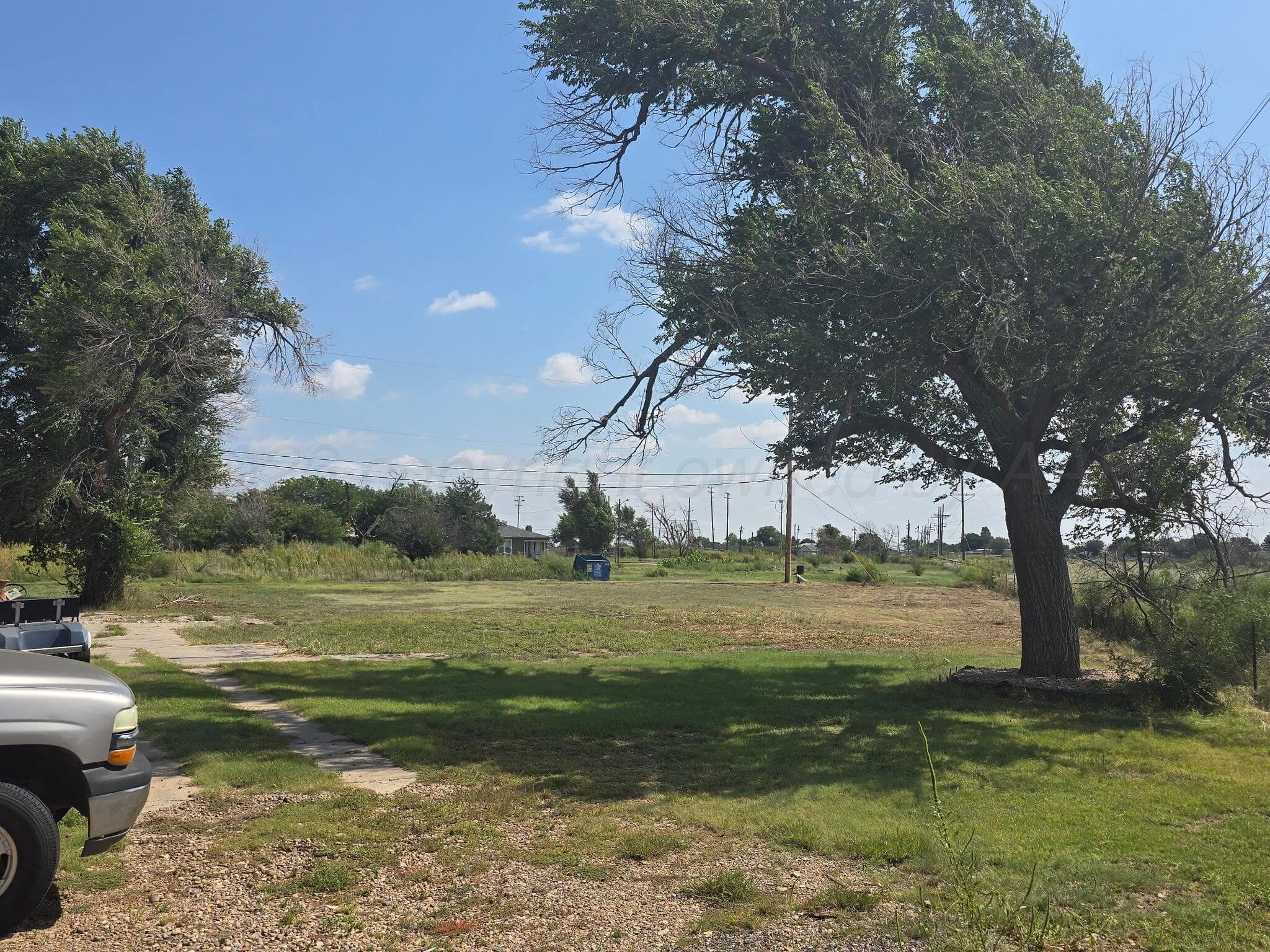 1005 S Hoyne Avenue, Fritch, TX 79036, photo 3