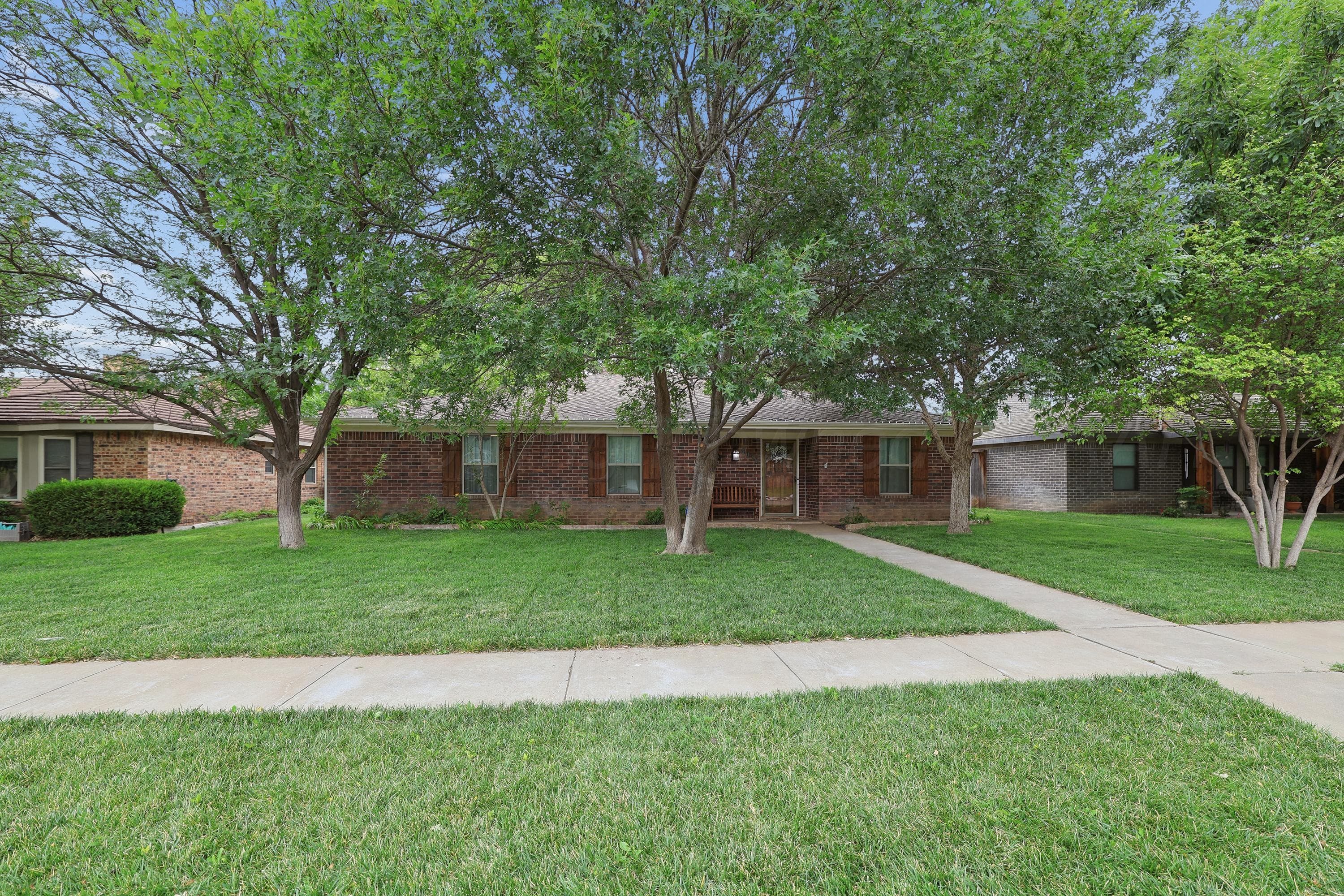 4030 MONTAGUE Drive, Amarillo, TX 79109