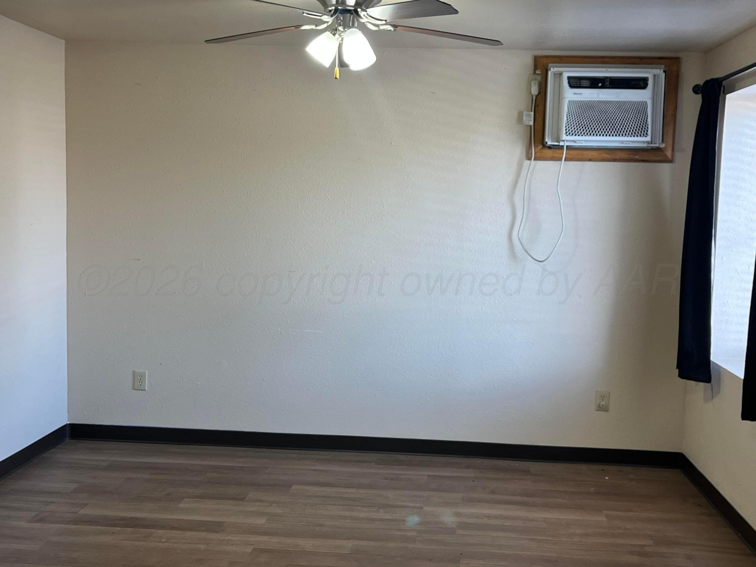 425 Main Street, Stinnett, TX 79083, photo 2