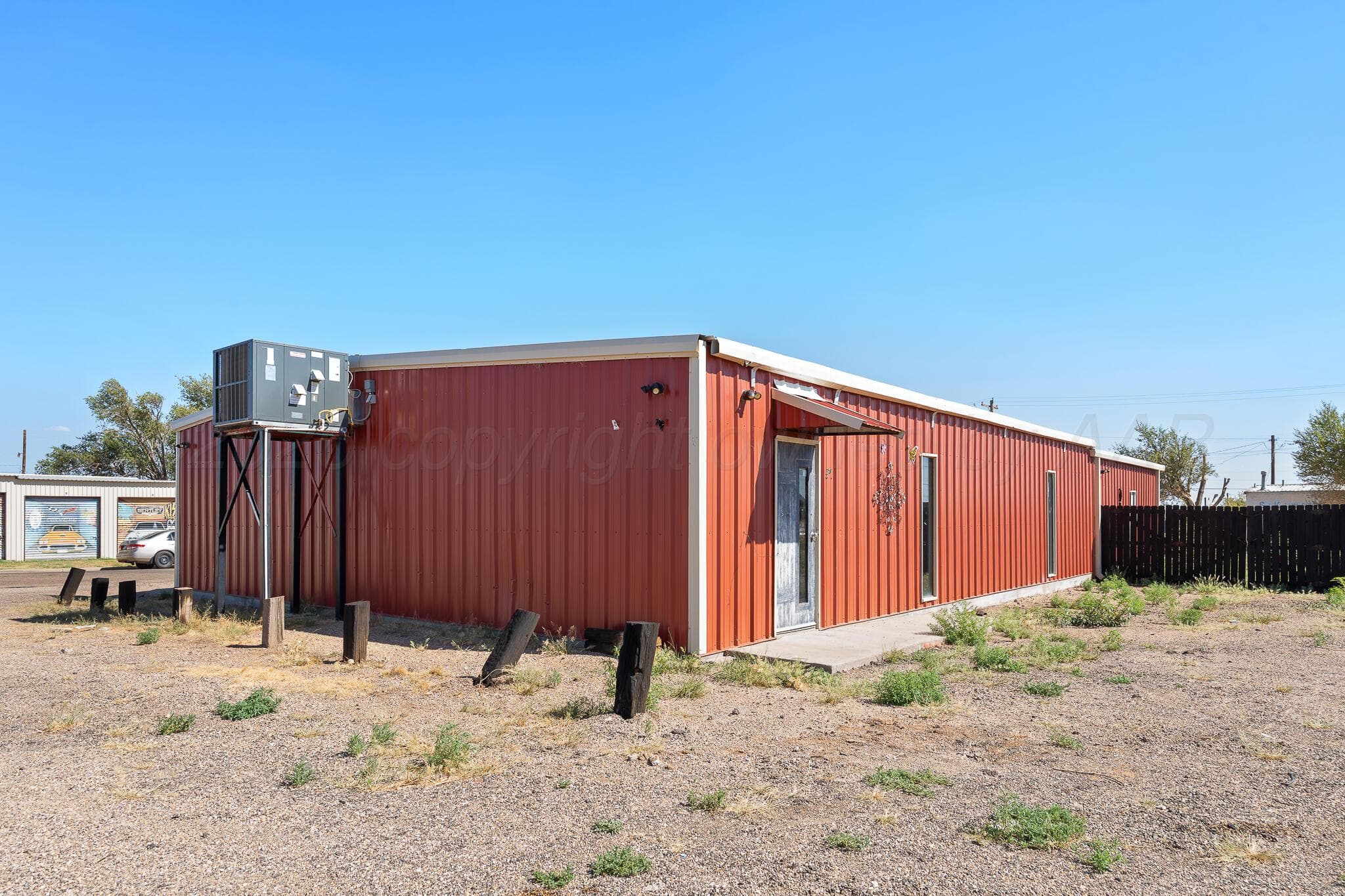 256 E Service Road, Tulia, TX 79088, photo 6